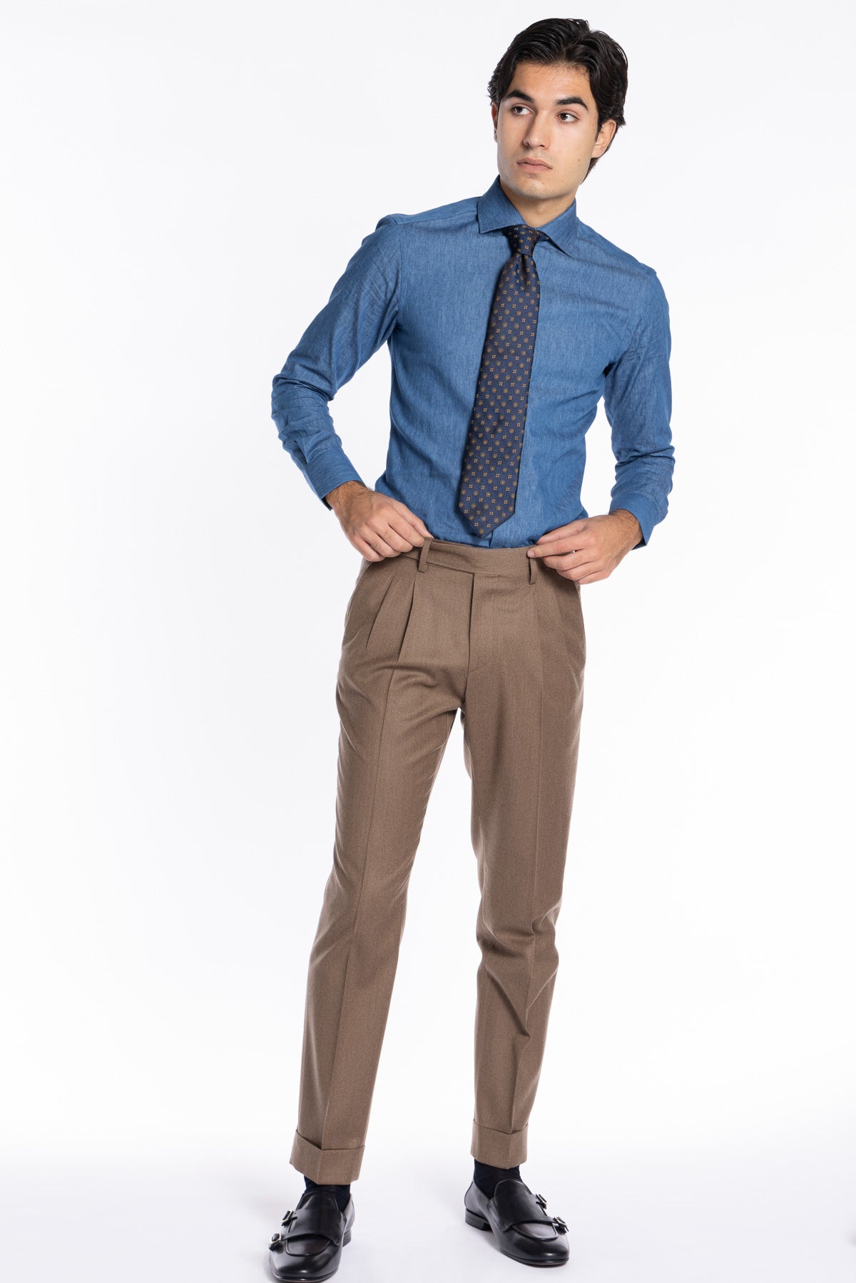 Pantalone uomo fango in lana e cashmere chiusura prolungata doppia pinces Bristol Tessuti Napoli
