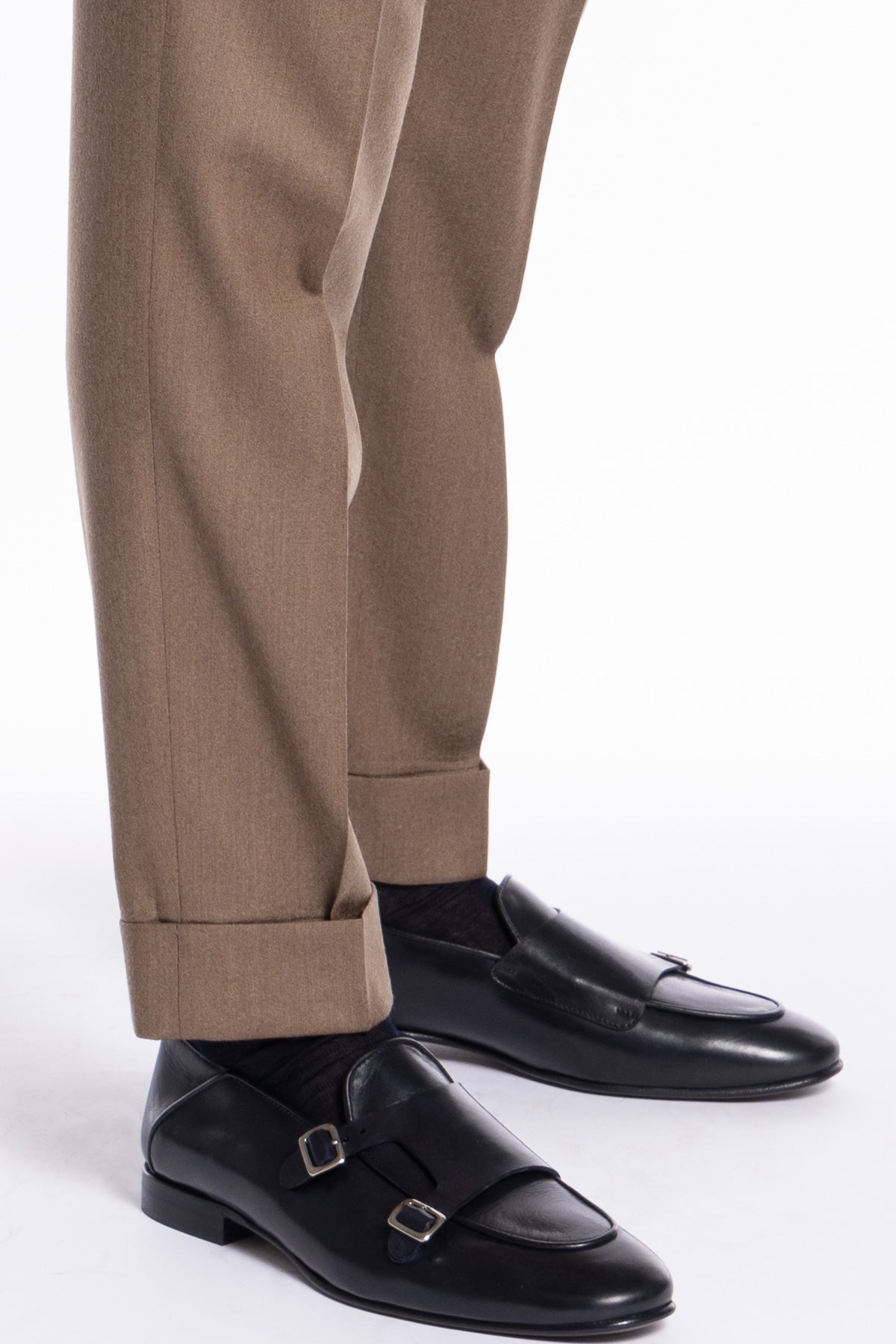 Pantalone uomo fango in lana e cashmere chiusura prolungata doppia pinces Bristol Tessuti Napoli