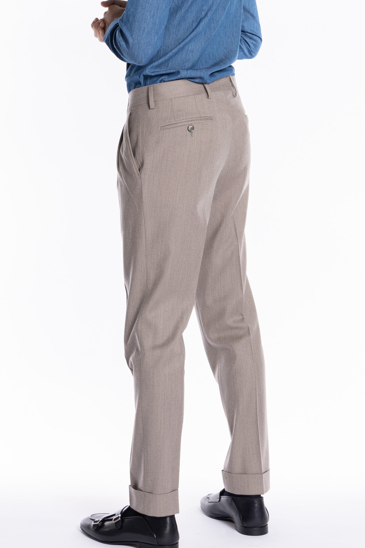 Pantalone uomo beige in lana e cashmere chiusura prolungata doppia pinces Bristol Tessuti Napoli