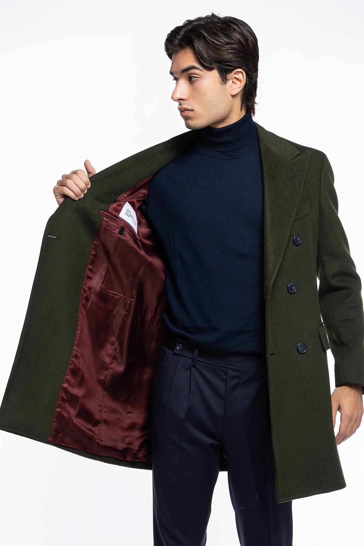 Cappotto uomo verde militare doppiopetto 6 bottoni con martingala sul retro e polsi con due bottoni