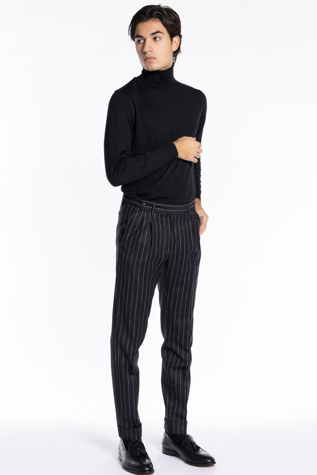 Pantalone uomo nero gessato in lana e cashmere chiusura prolungata doppia pinces Bristol Tessuti Napoli