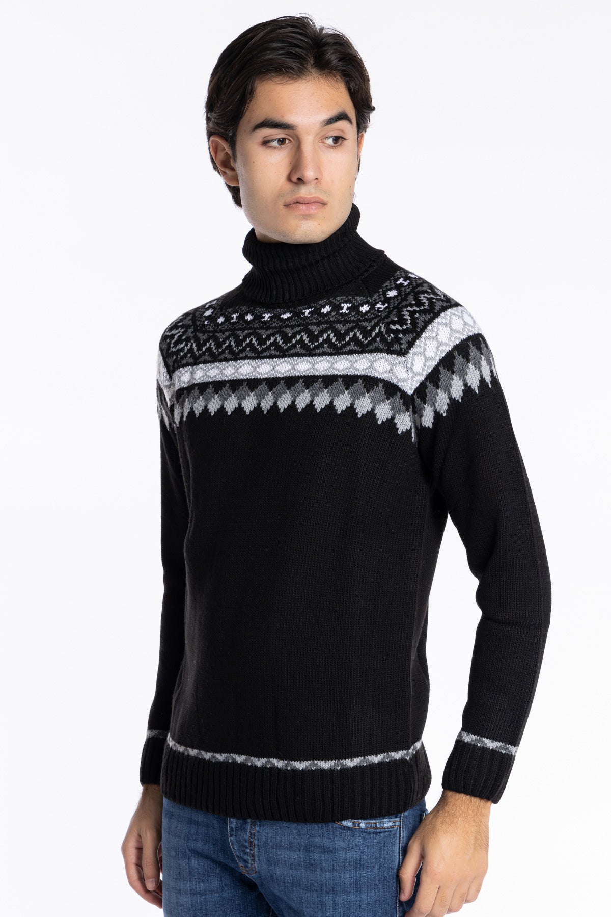 Maglione da uomo collo alto nero fantasia jacquard bianca e grigia maniche lunghe