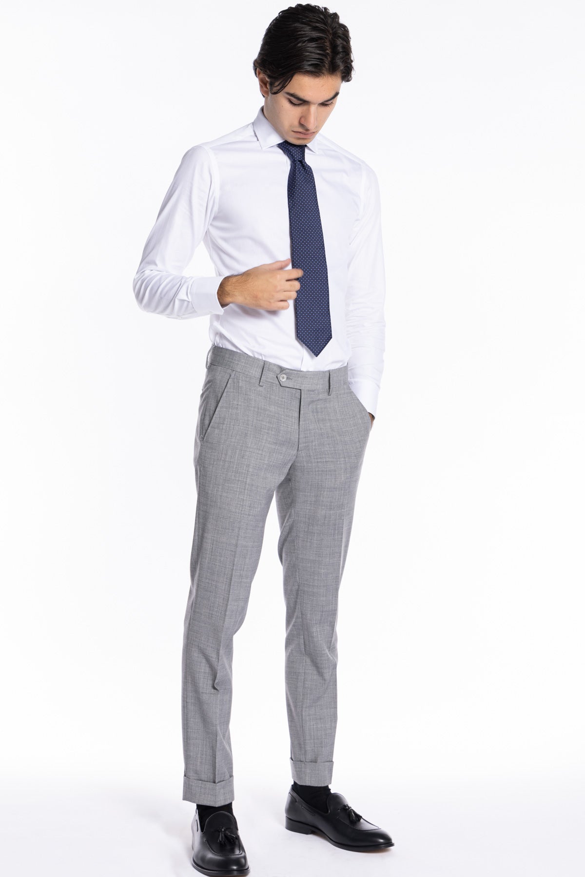 Pantalone uomo grigio chiaro effetto fresco lana slim fit con risvolto di 5cm