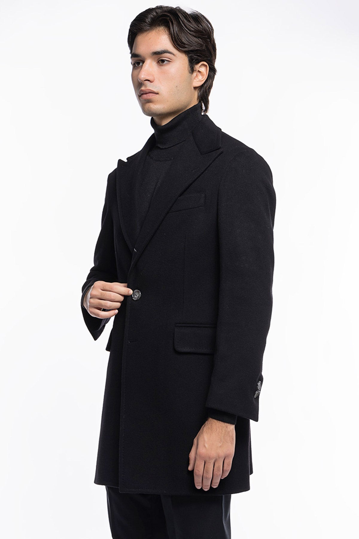 Cappotto uomo nero monopetto in lana e cashmere Bristol Tessuti Napoli rever 13cm con martingala