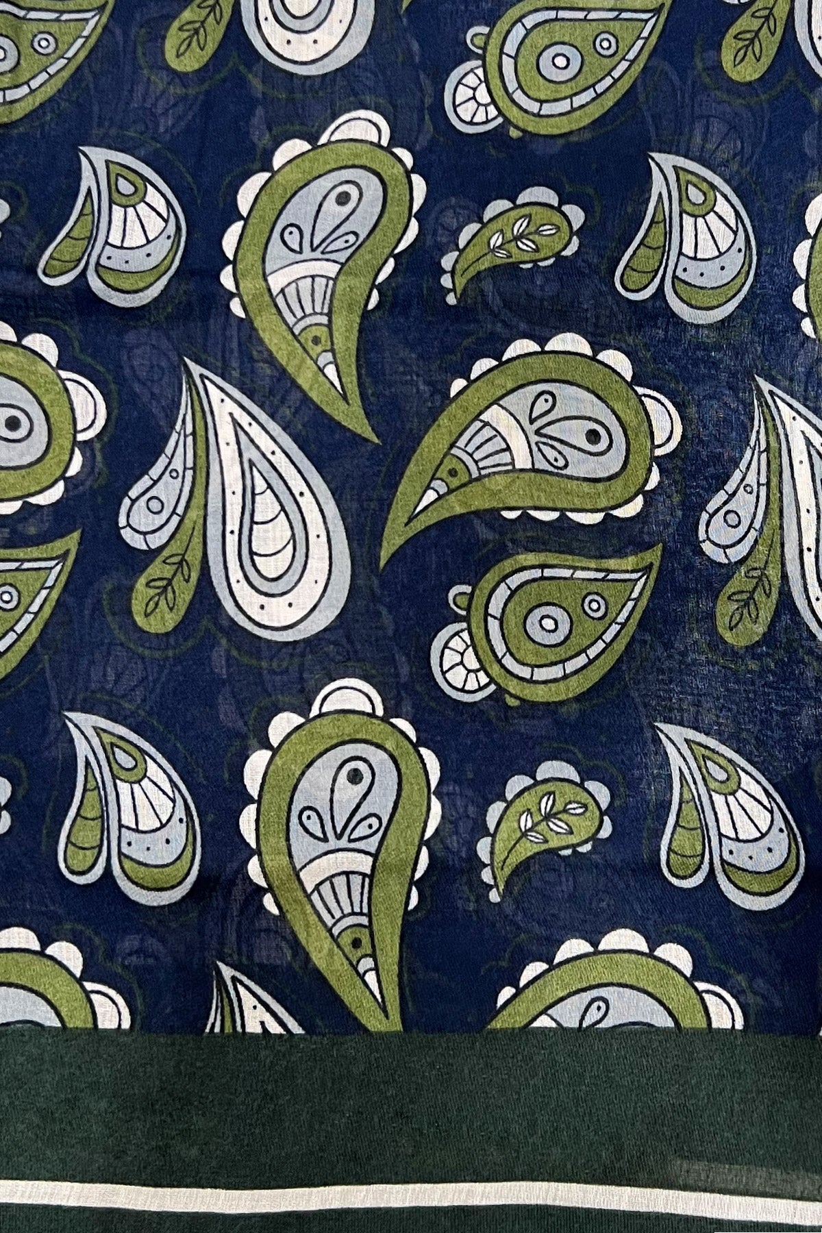 Sciarpa uomo invernale blu in lana fantasia Jacquard verde bianca