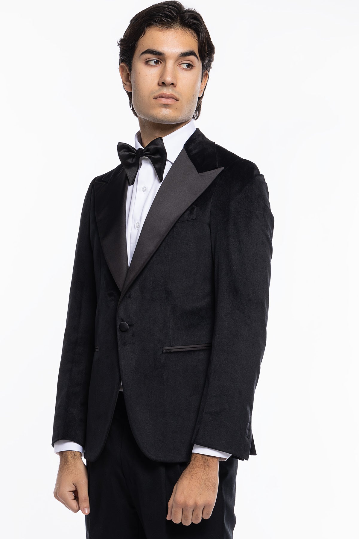 Giacca uomo Monopetto nera in velluto liscio con rever in raso nero sartoriale slim fit