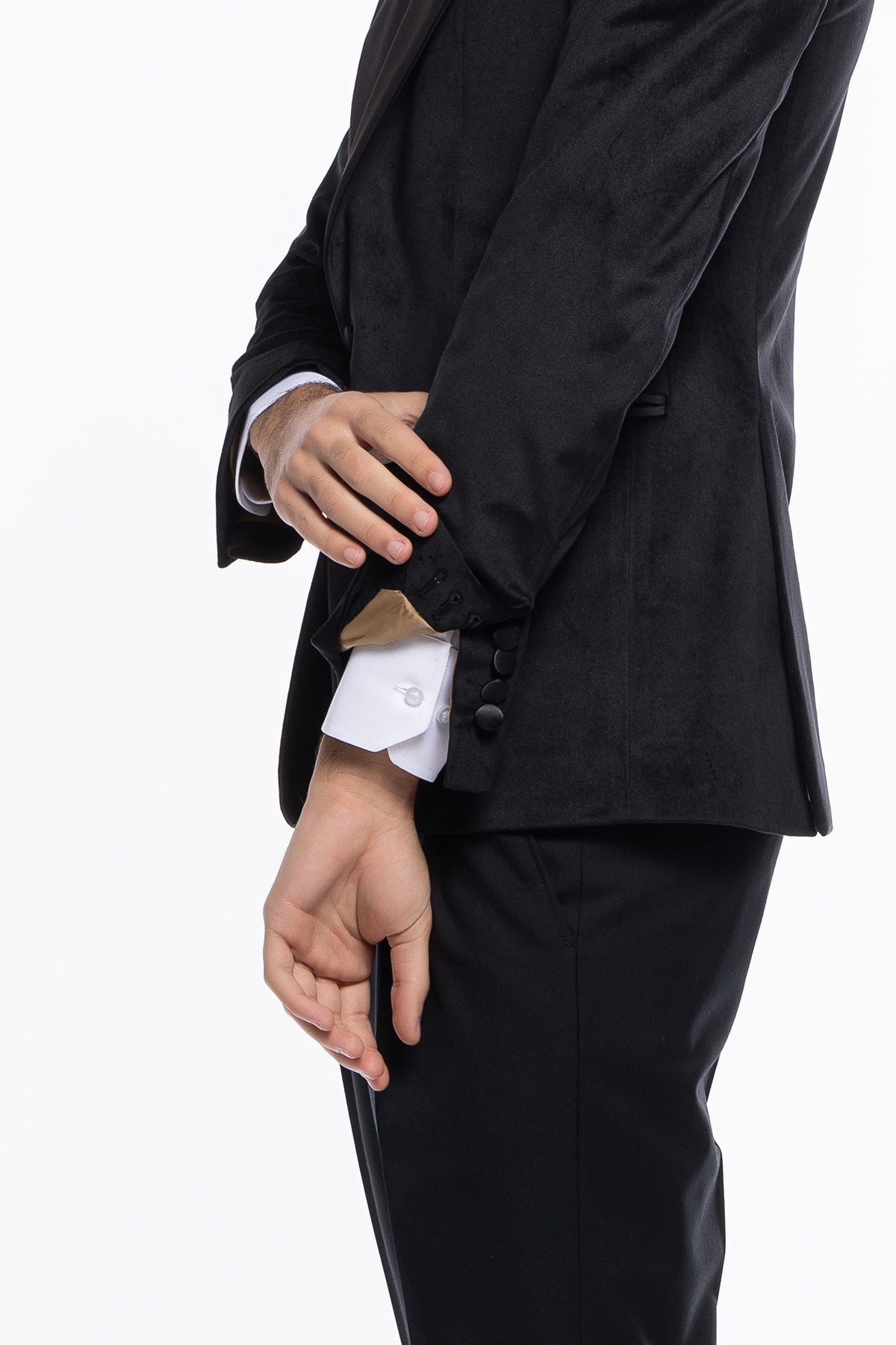 Giacca uomo Monopetto nera in velluto liscio con rever in raso nero sartoriale slim fit