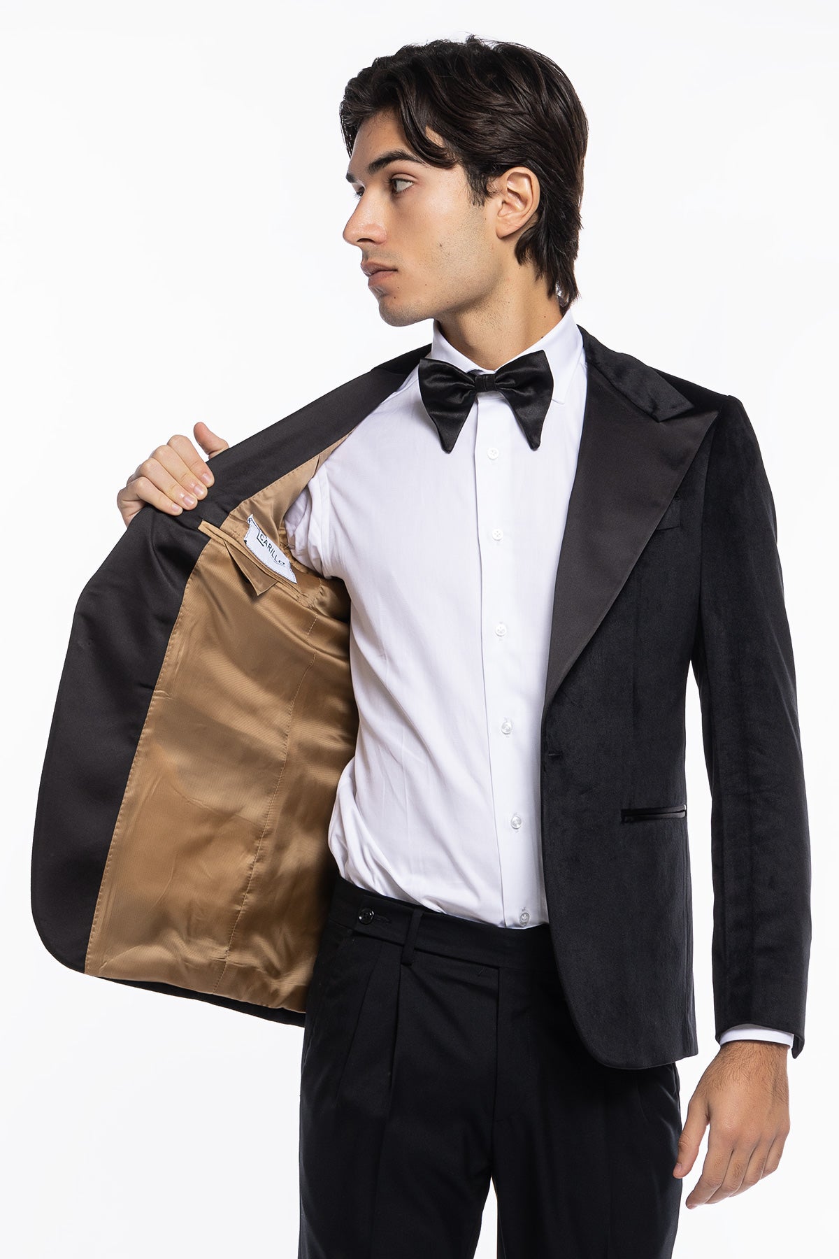 Giacca uomo Monopetto nera in velluto liscio con rever in raso nero sartoriale slim fit