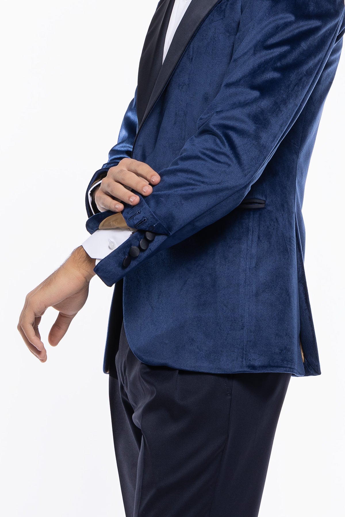Giacca uomo Monopetto royal blu in velluto liscio con rever in raso blu notte sartoriale slim fit