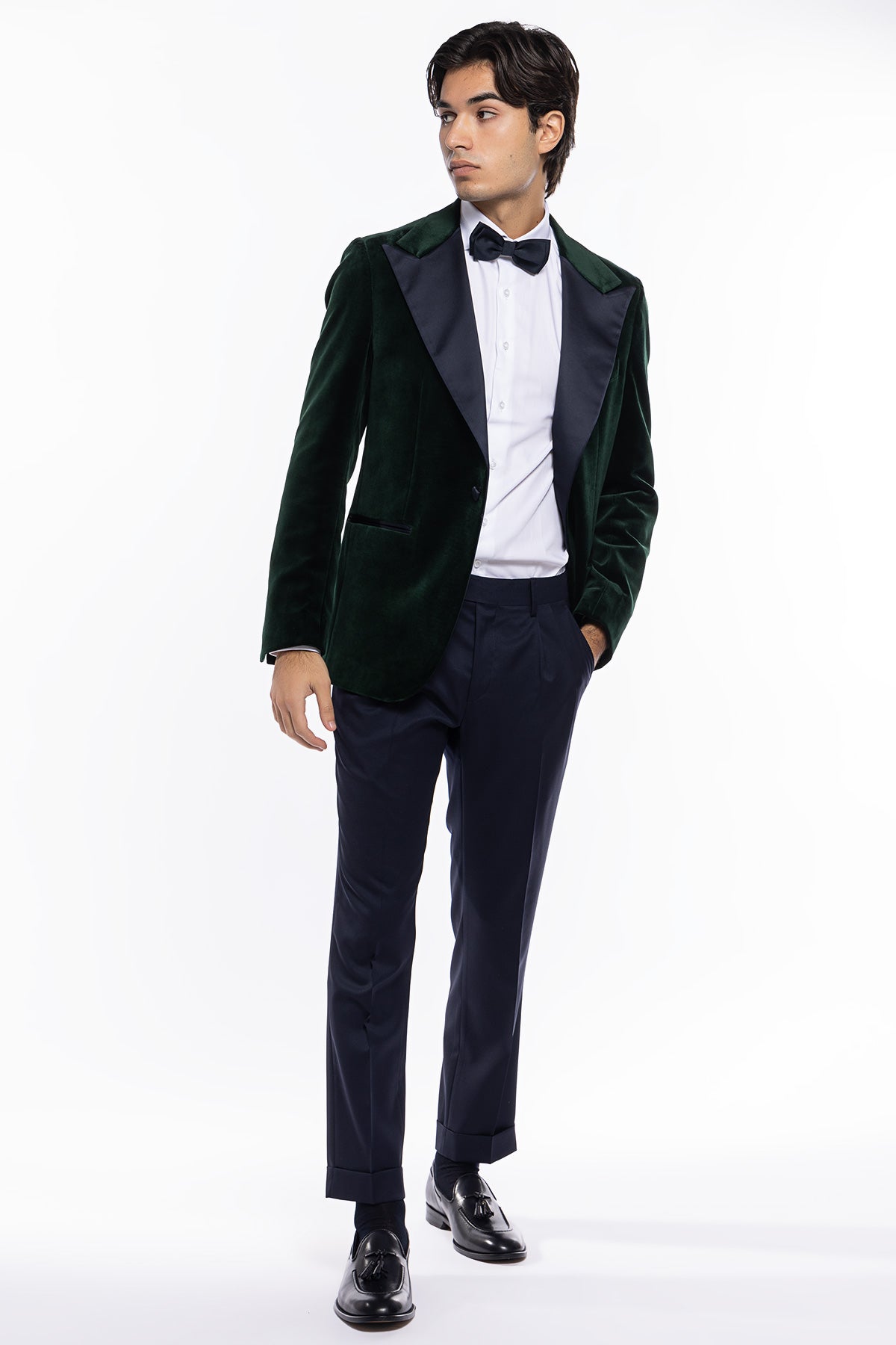 Giacca uomo monopetto verde bottiglia in velluto liscio Holland & Sherry con rever a lancia largo blu notte