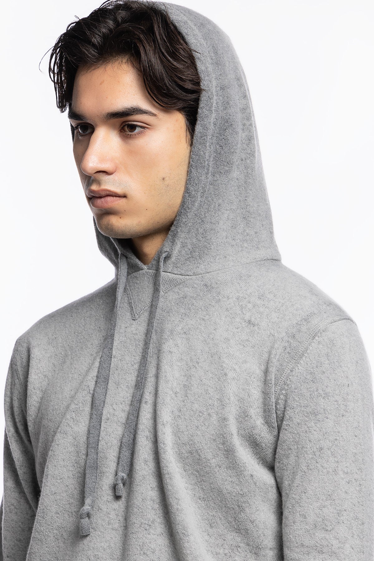 Felpa da uomo con cappuccio grigia in lana e cashmere made in italy