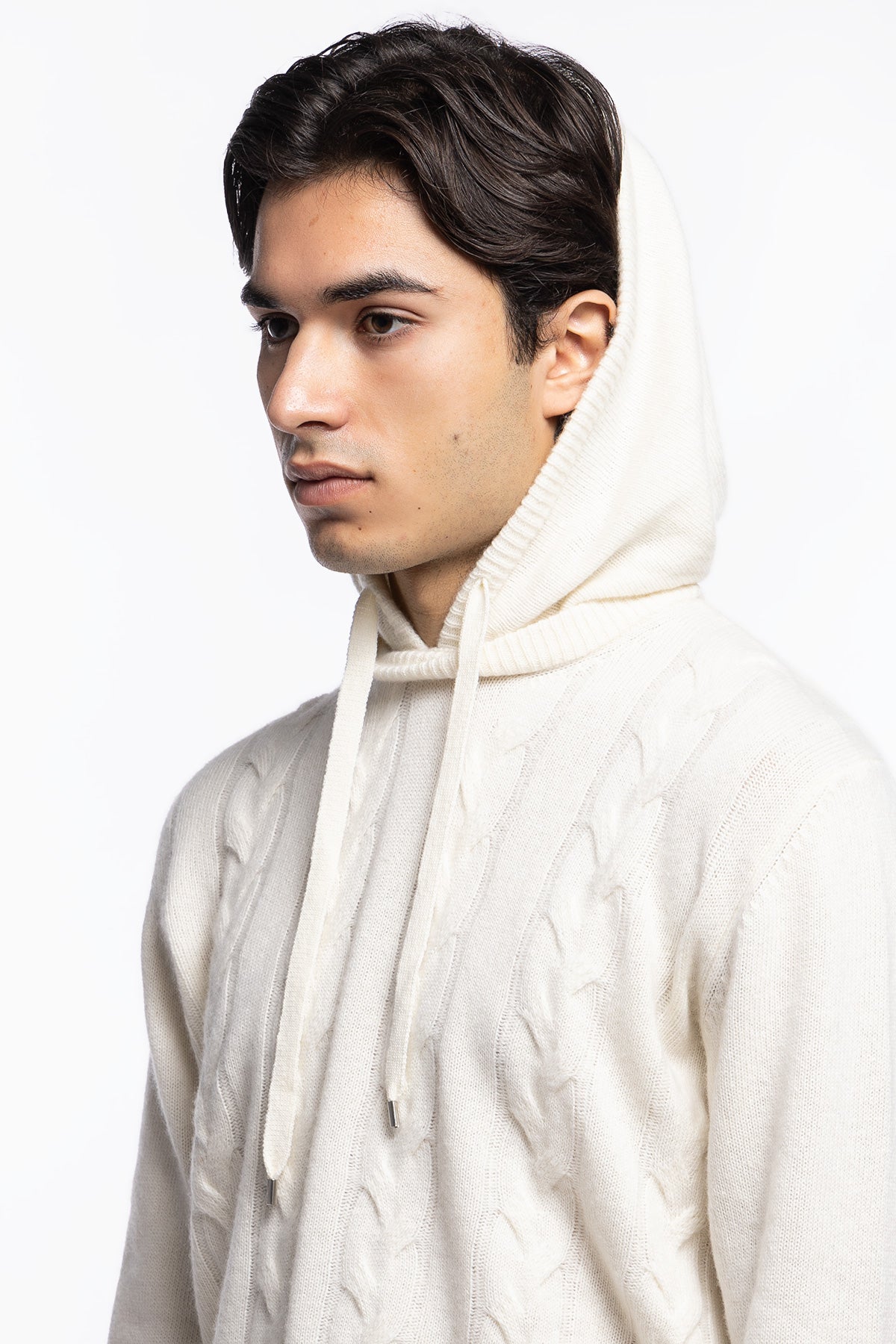 Maglione da uomo bianco con cappuccio modello felpa in lana cashmere e treccia interna made in italy