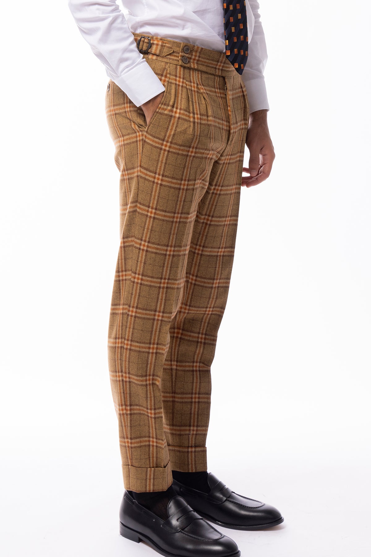 Pantalone uomo senape a quadri in lana e cashmere vita alta fibbie laterali e risvolto 5cm Vitale Barberis Canonico