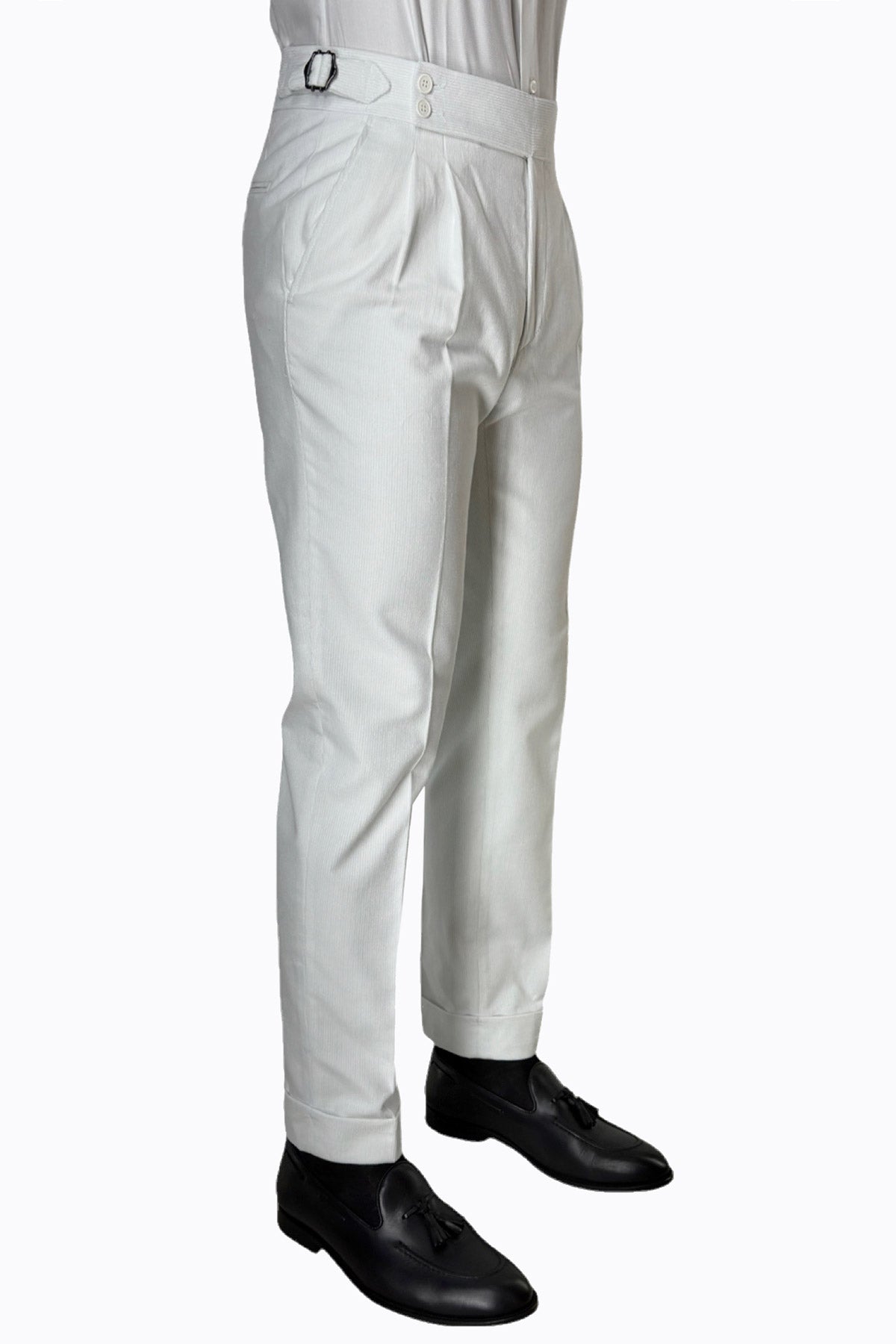Pantalone uomo bianco vita alta doppia pinces in velluto a costine strette