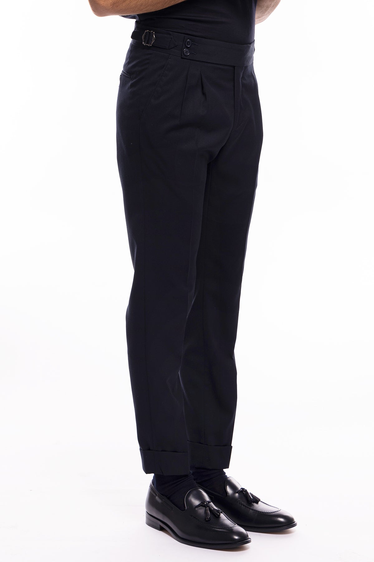 Pantalone uomo blu vita alta doppia pinces effetto fresco lana