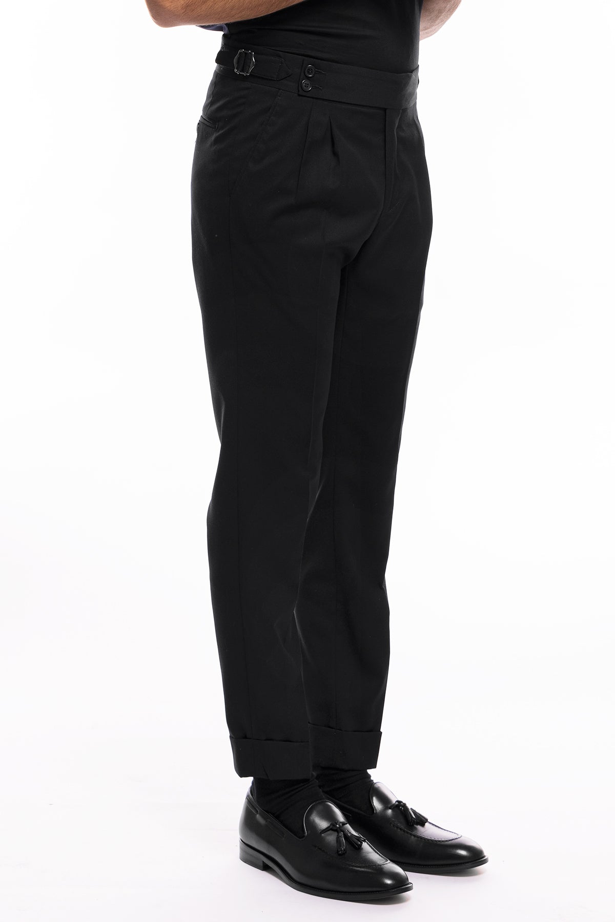 Pantalone uomo nero vita alta doppia pinces in fresco lana misto