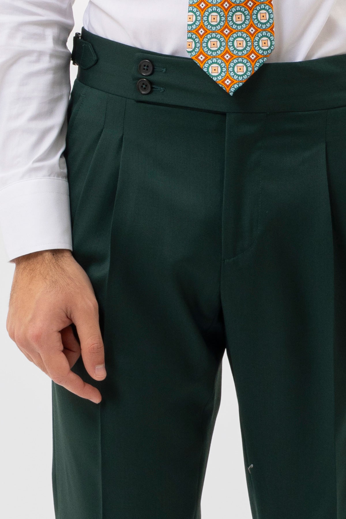 Pantalone uomo verde bottiglia in fresco lana super 140's Holland & Sherry vita alta doppia pinces e risvolto 5cm