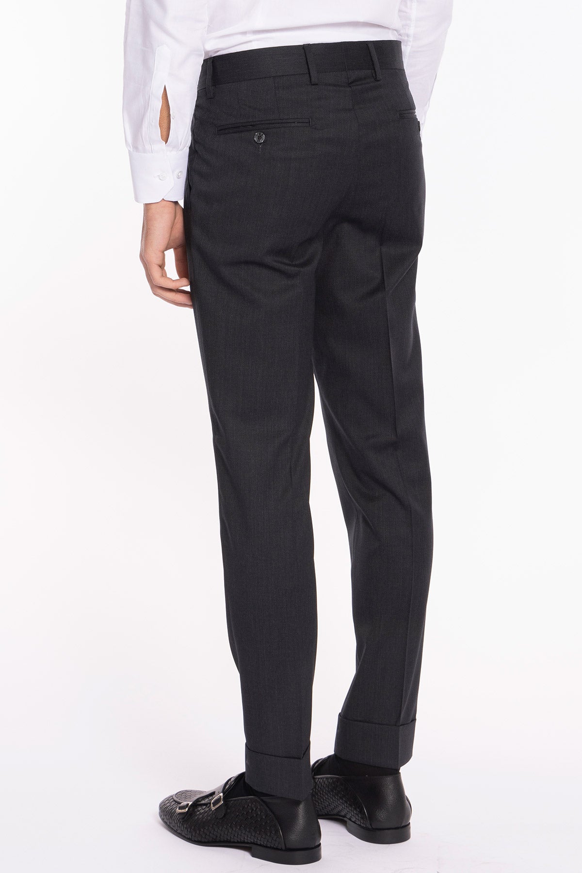 Abito uomo monopetto grigio scuro in fresco lana super 130's Vitale Barberis Canonico Rever a lancia