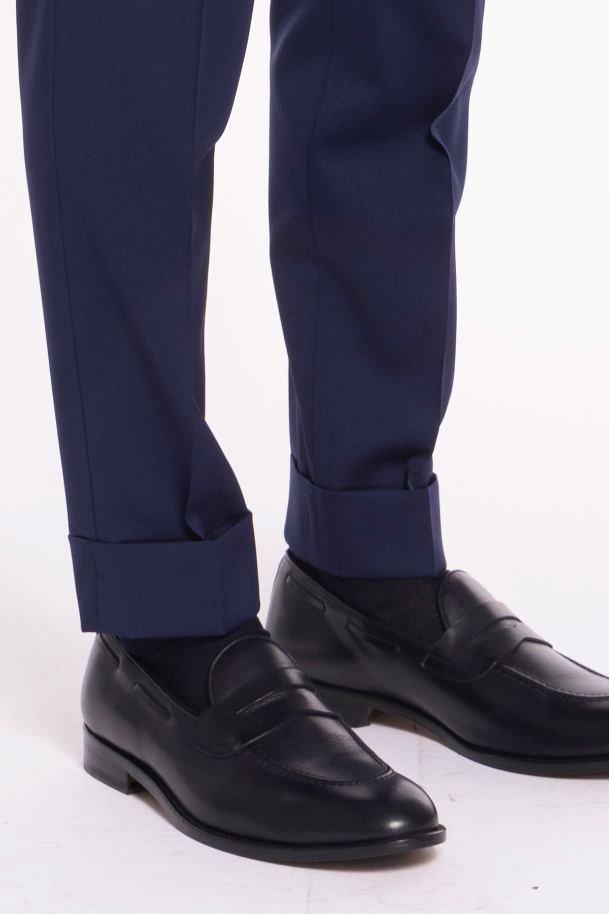 Pantalone uomo blu in fresco lana super 130's Vitale Barberis Canonico vita alta doppia pinces e risvolto 5cm