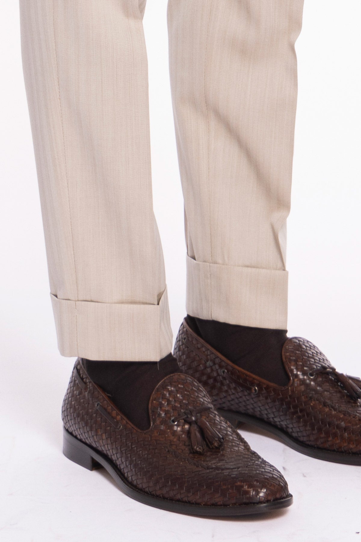 Pantalone uomo beige Solaro in fresco lana al 100% Bristol tessuti Napoli vita alta fibbie laterali
