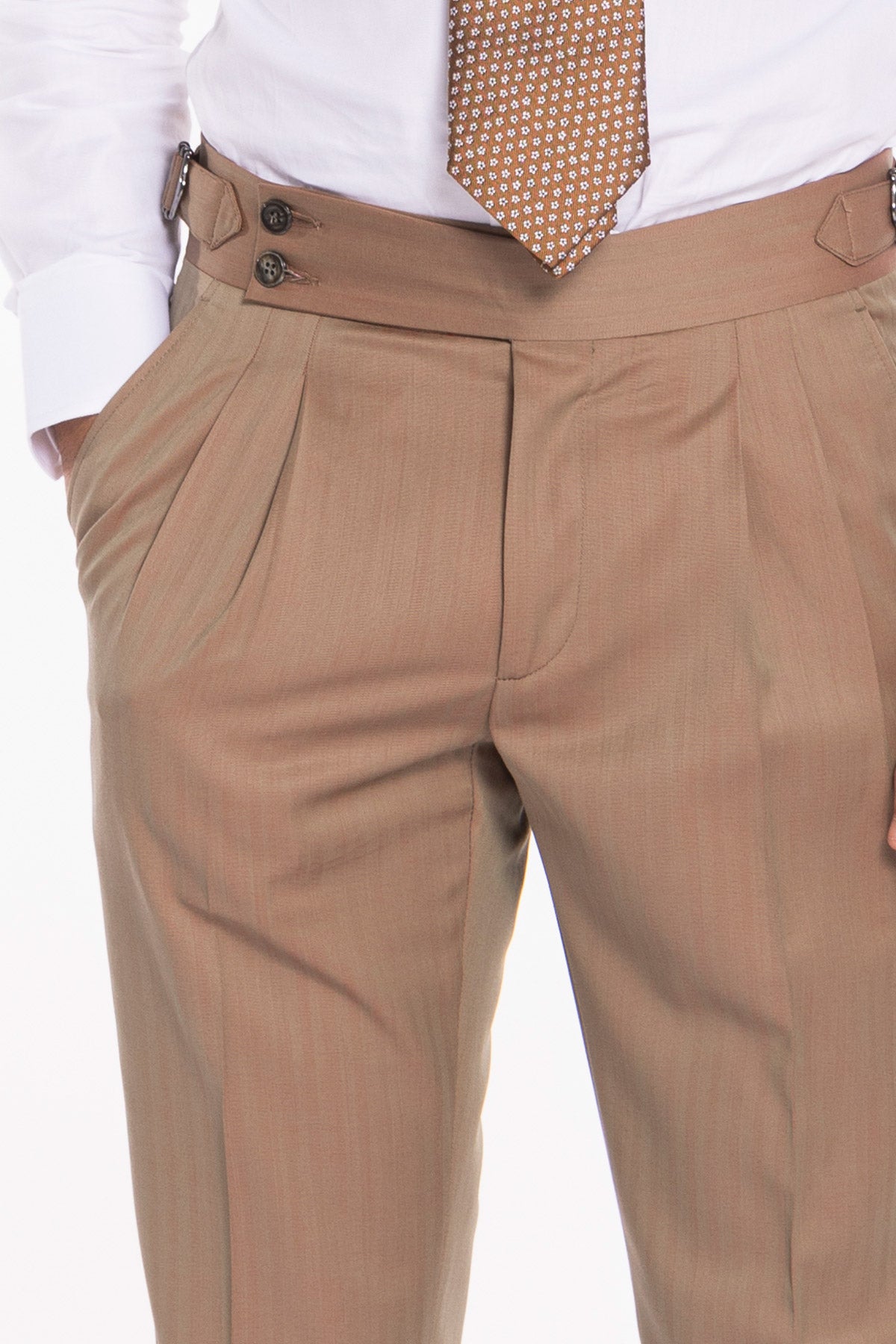 Pantalone uomo fango Solaro in fresco lana al 100% Bristol tessuti Napoli vita alta con fibbie laterali