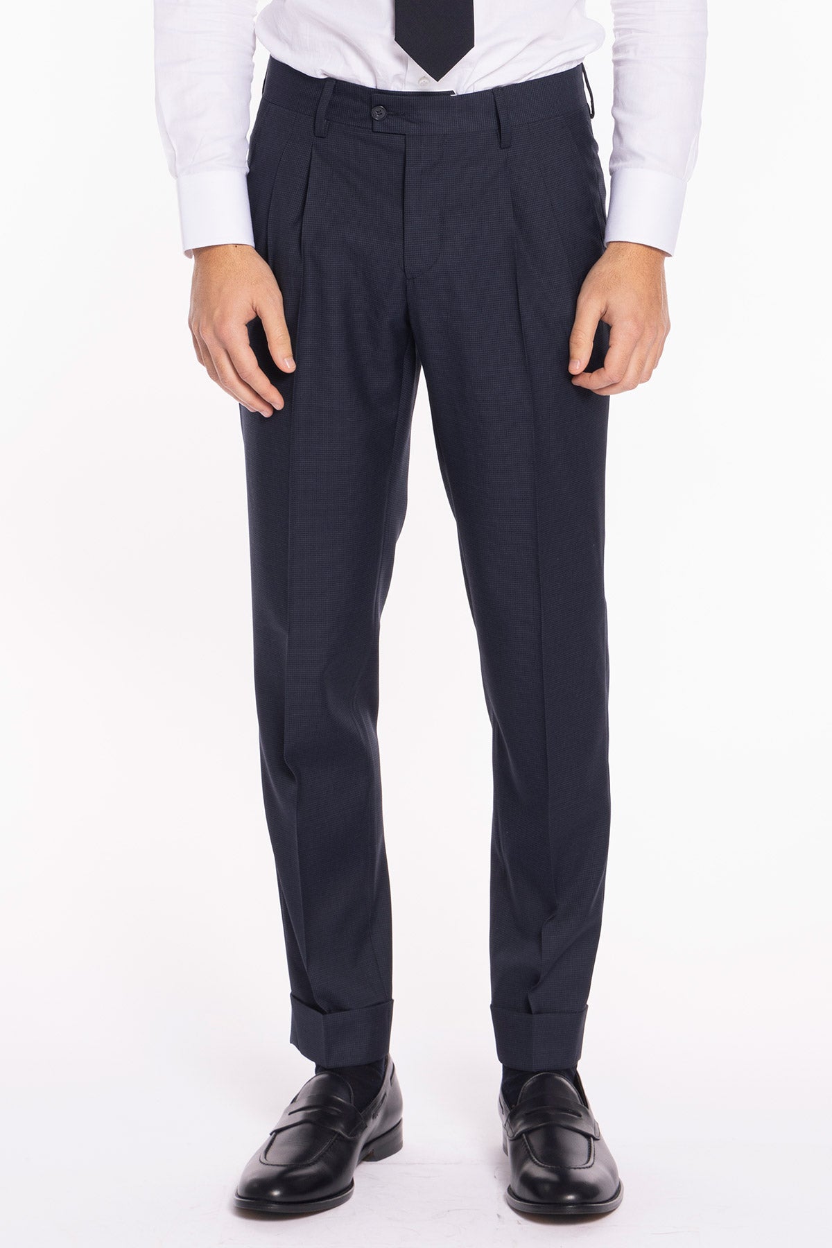 Pantalone uomo blu pied de poule vita alta Con 2 pinces in fresco lana super 120's  Holland & Sherry risvolto 5cm