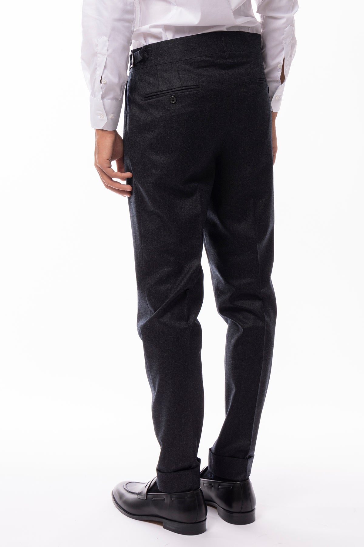 Pantalone uomo grigio scuro vita alta in lana flanella con pinces e fibbie laterali Vitale Barberis Canonico