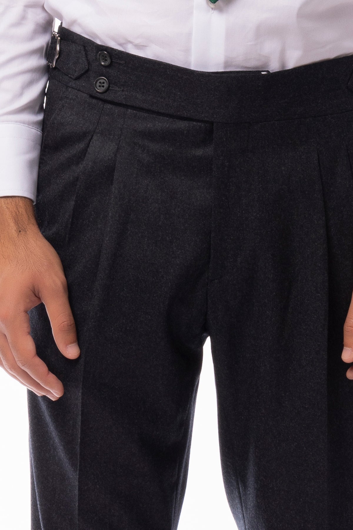 Pantalone uomo grigio scuro vita alta in lana flanella con pinces e fibbie laterali Vitale Barberis Canonico