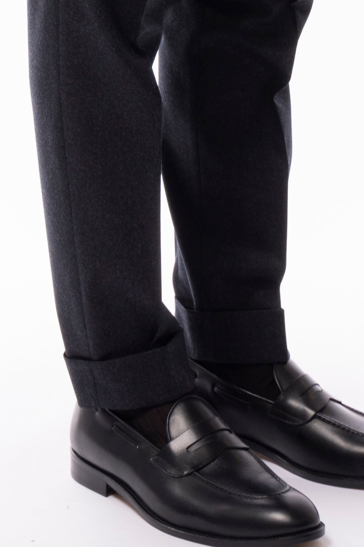 Abito uomo Monopetto Grigio scuro in lana Flanella Vitale Barberis Canonico slim fit rever largo sartoriale