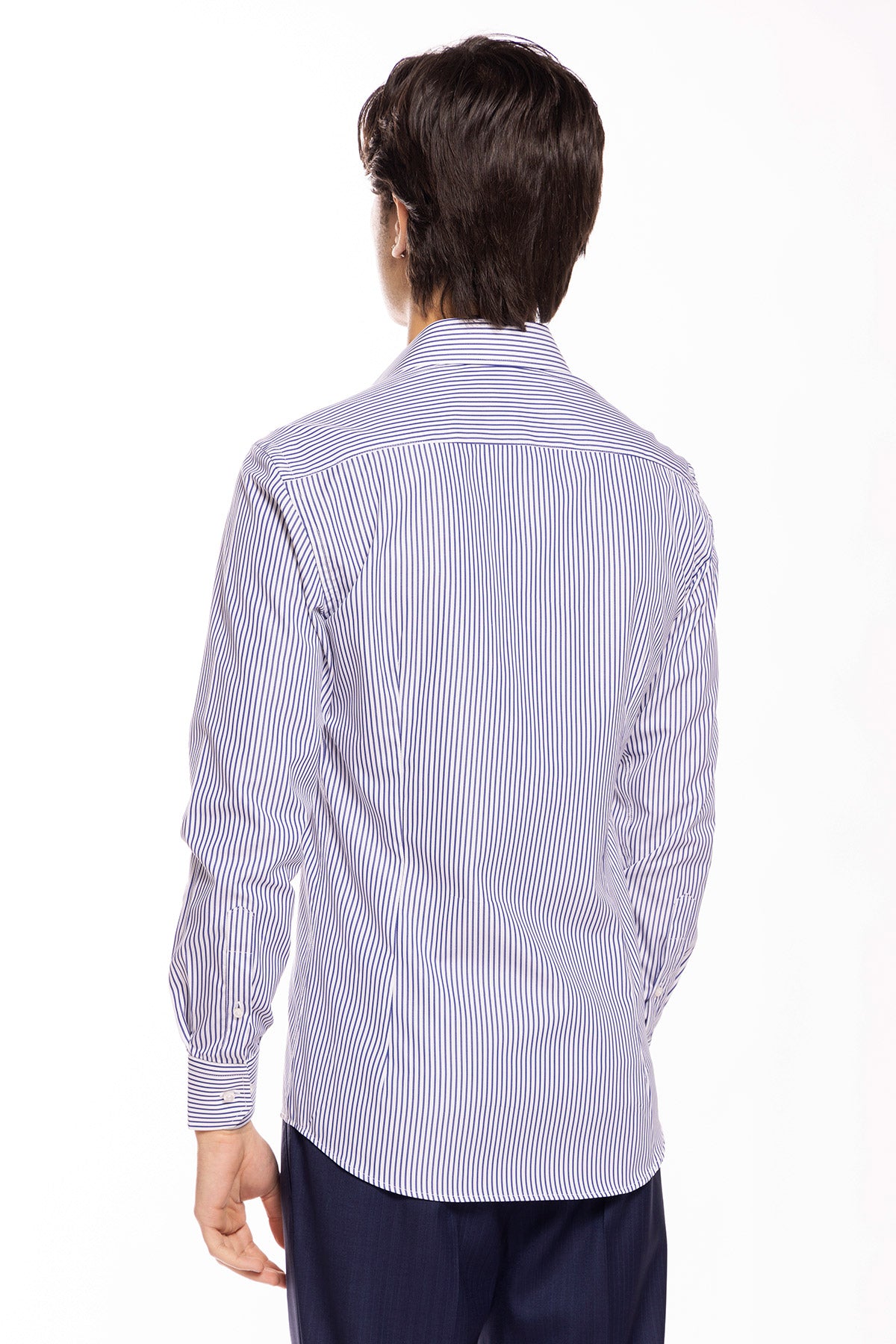 Camicia Uomo slim Fit riga blu stretta 100% cotone collo semi francese mileta Tessuti