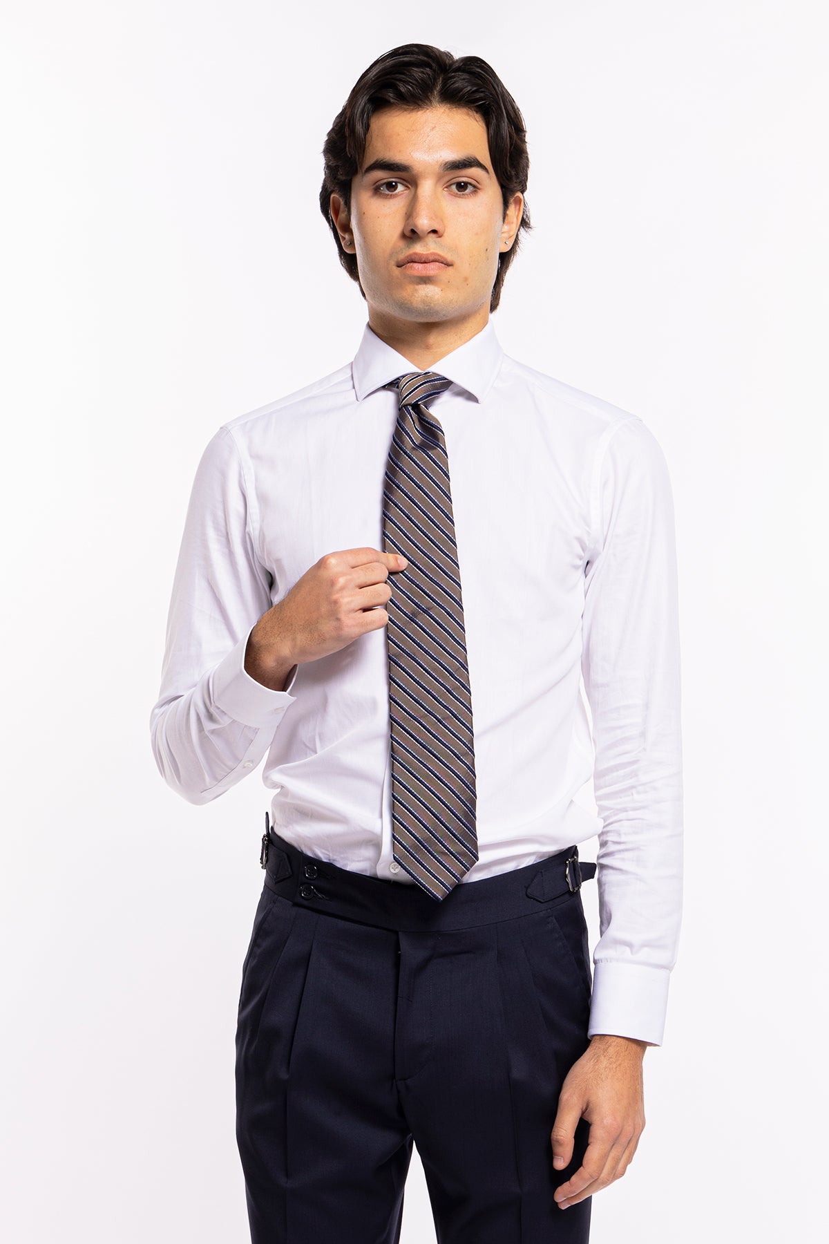 Cravatta uomo beige 9cm in seta fantasia riga diagonale blu da cerimonia elegante