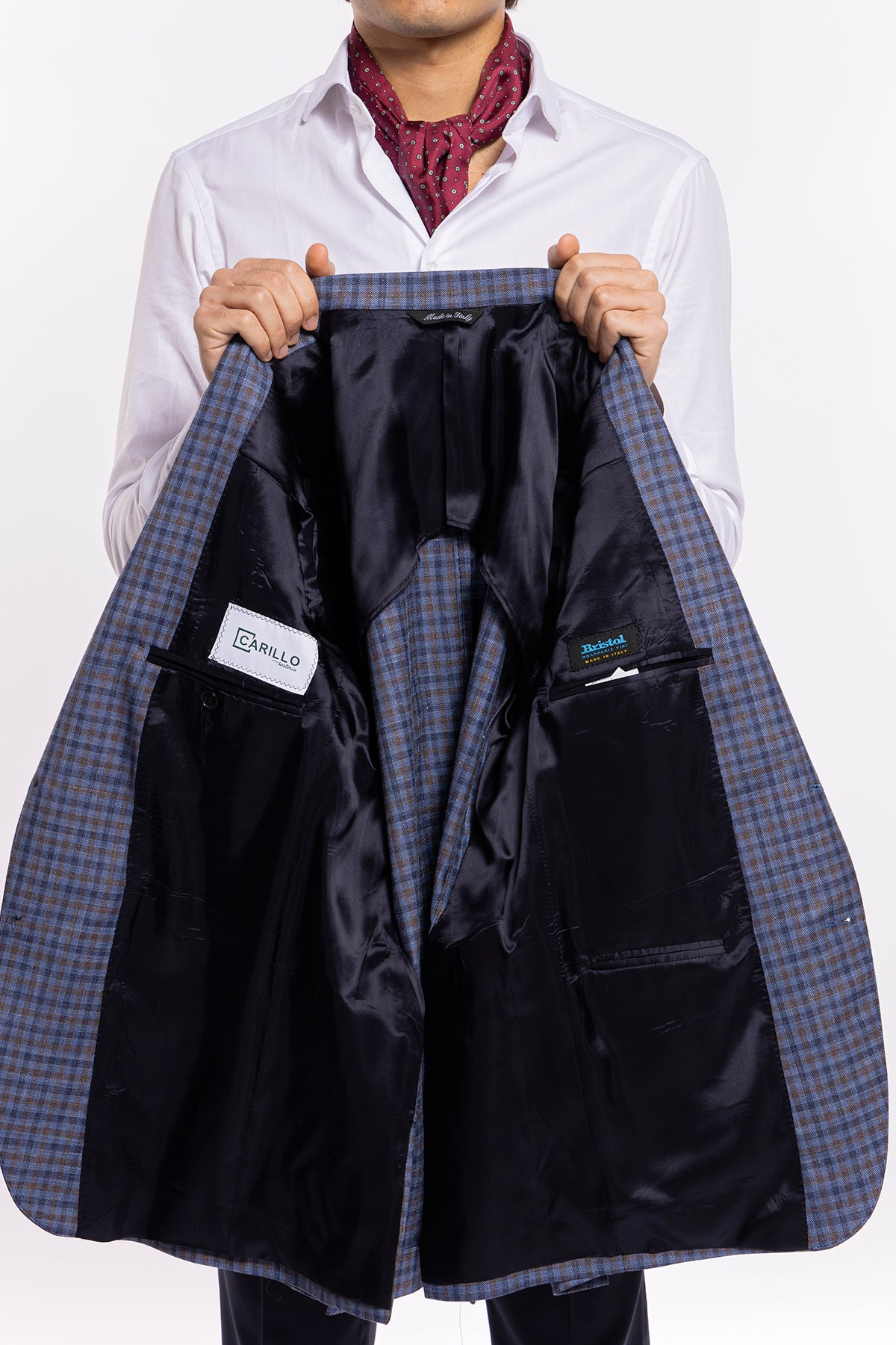 Abito uomo monopetto blu fantasia quadretti marrone e denim fresco lana seta e lino Bristol Tessuti Rever largo a lancia