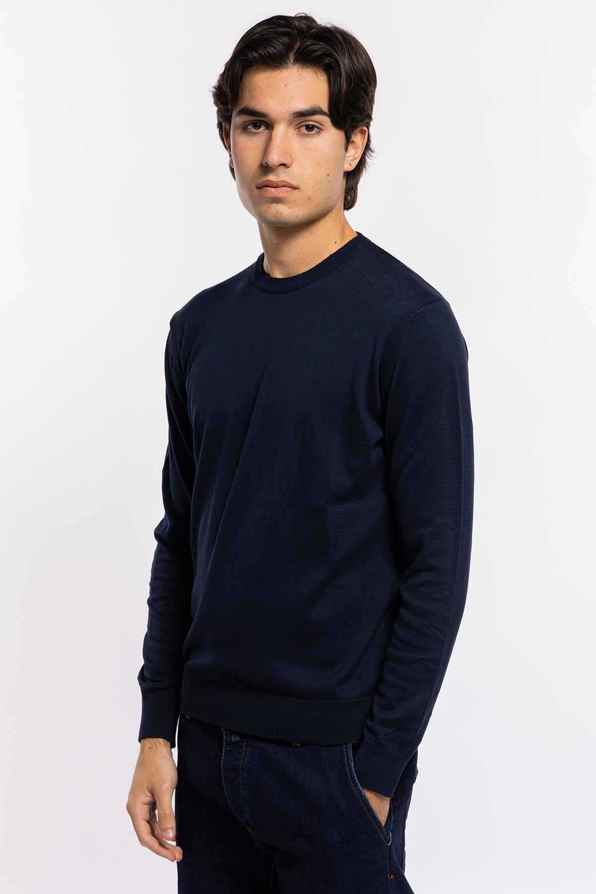 Maglioncino da uomo blu notte maniche lunghe 100% cotone di filo tinta unita finezza 14<br />
-