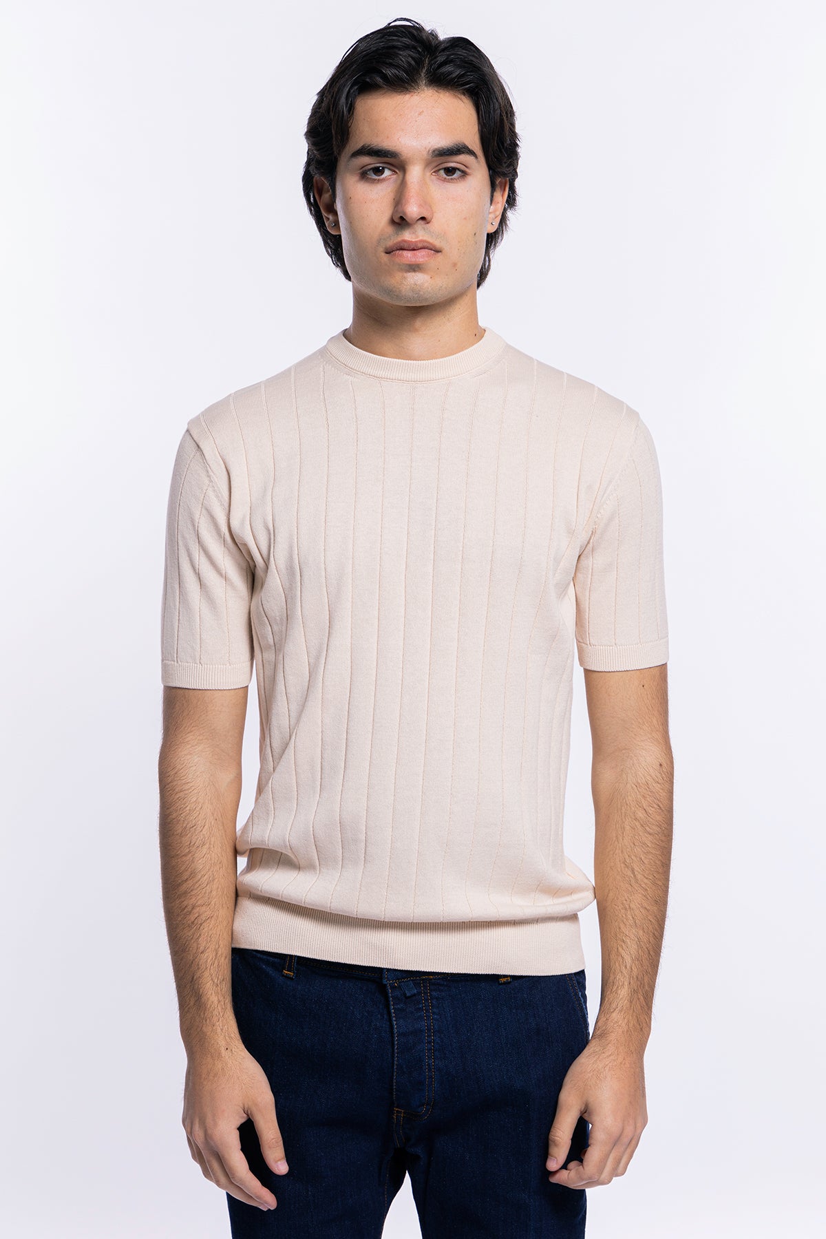 Maglioncino da uomo mezze maniche beige con treccia ricamata interna 100% cotone di filo tinta unita finezza 14