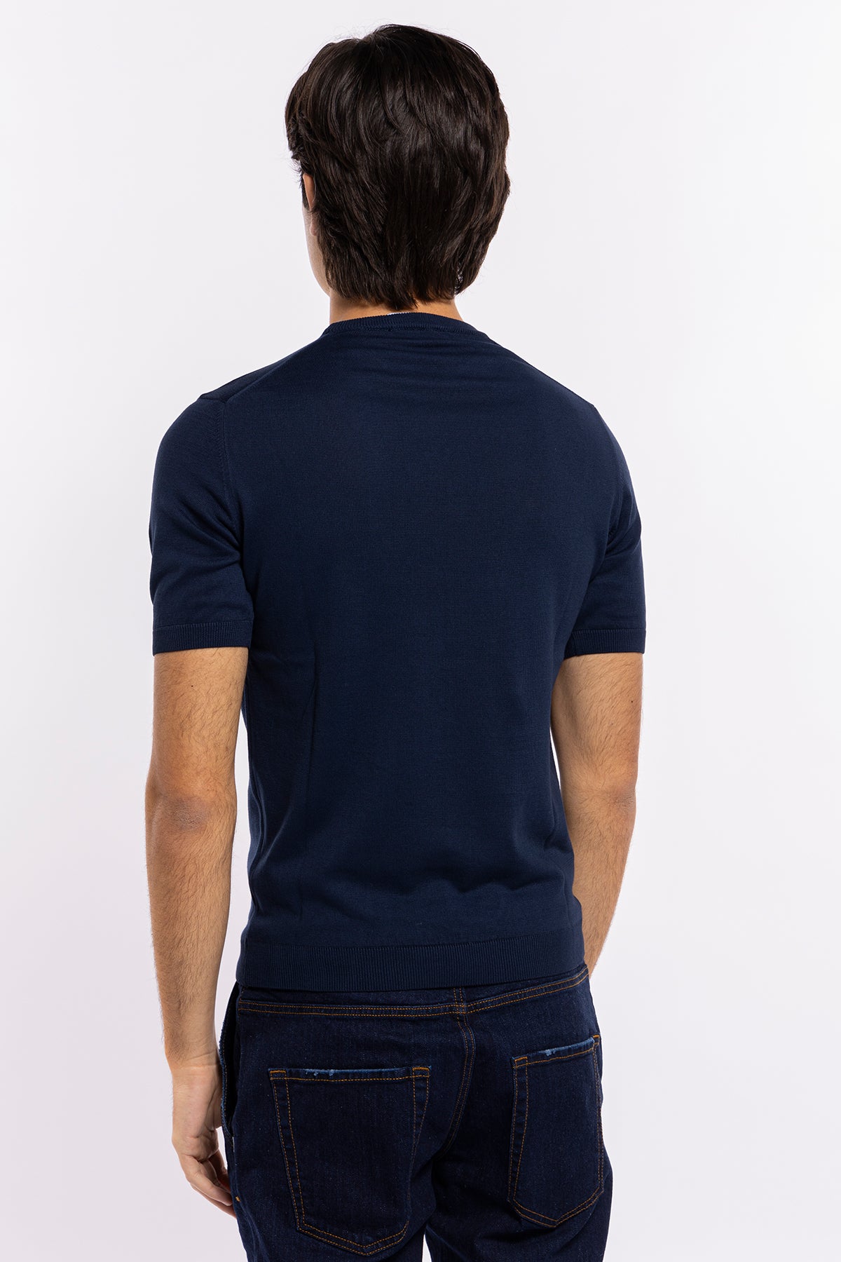 Maglioncino da uomo mezze maniche blu 100% cotone di filo tinta unita finezza 14<br />
-