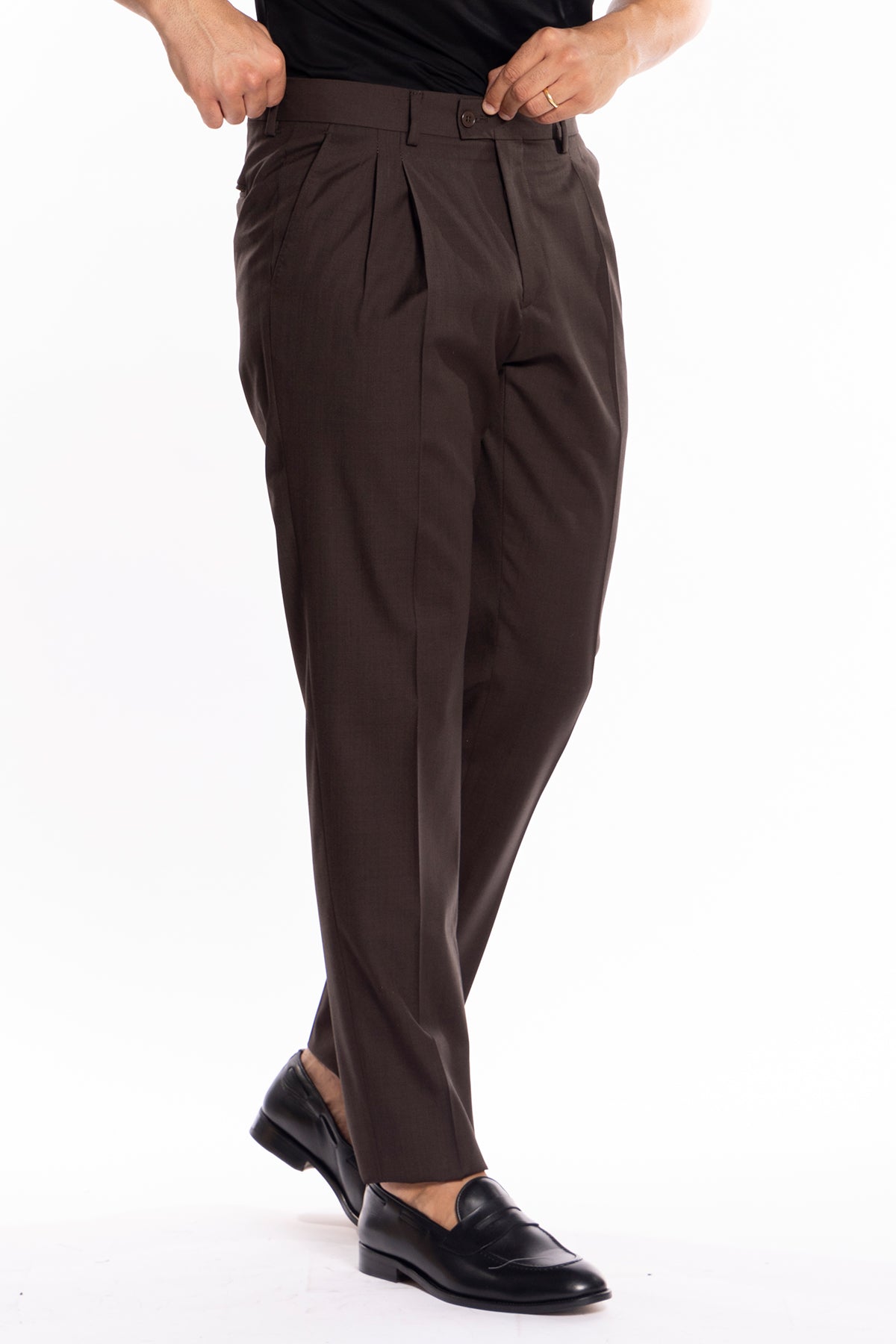 Pantalone uomo Marrone fresco lana super 120's Holland & Sherry tasca america con doppia pinces e piega sciolta