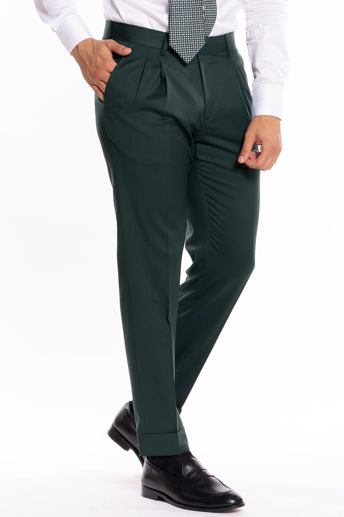 Pantalone uomo vita alta verde bottiglia fresco lana super 130's Bristol Tessuti con doppia pinces e risvolto 5 cm