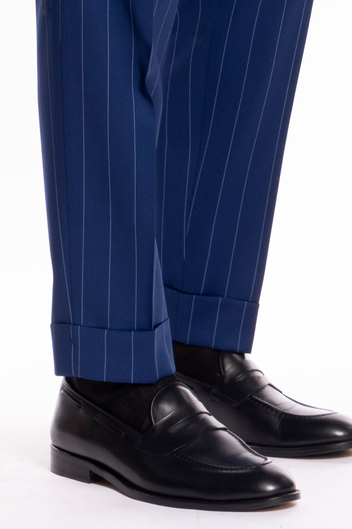 Pantalone uomo royal blu gessato con riga celeste fresco lana super 130's Bristol Tessuti Napoli tasca america con doppia pinces e risvolto di 5cm