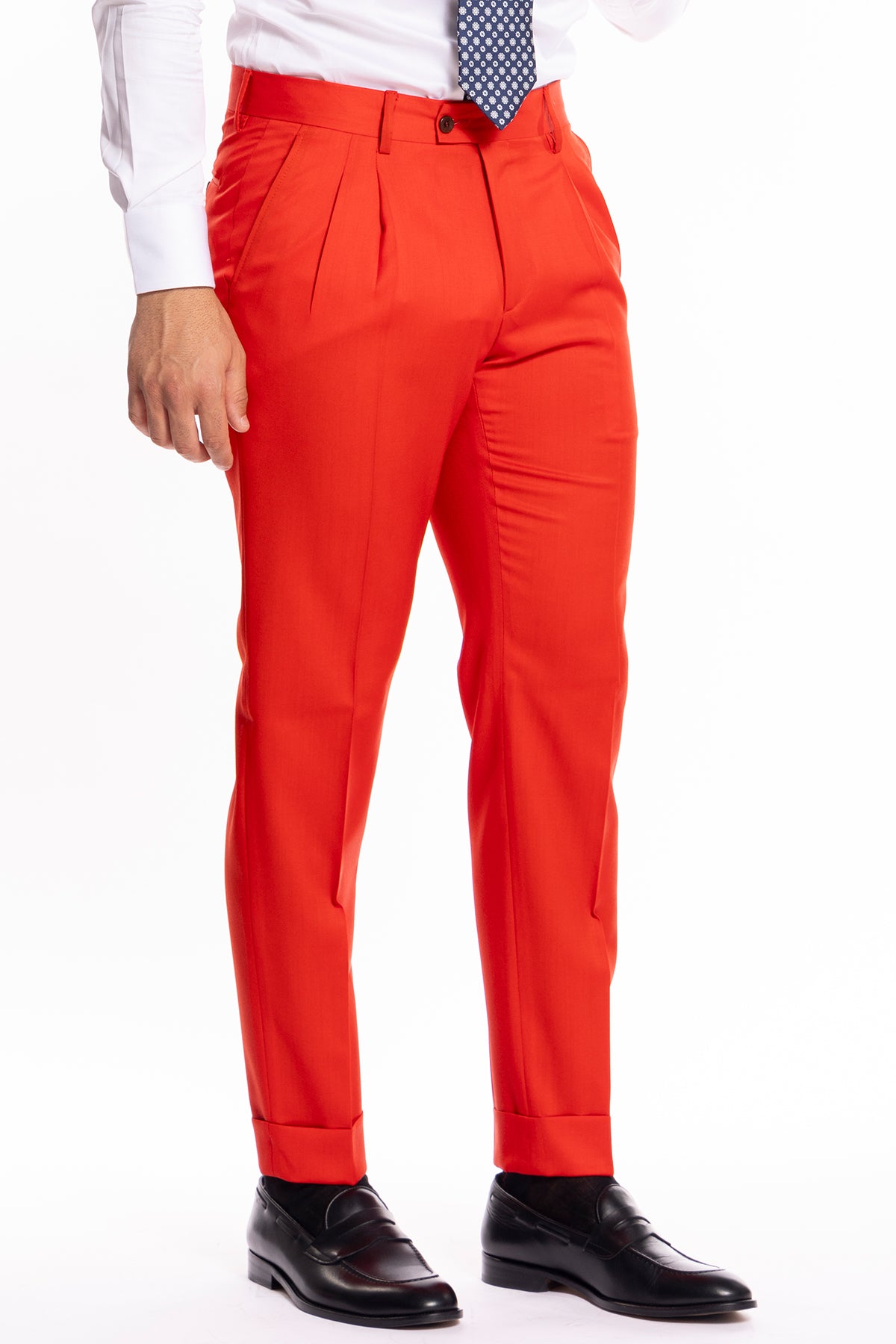 Pantalone uomo rosso vita alta in fresco lana super 130's Bristol Tessuti Napoli tasca america doppia pinces e risvolto di 5cm