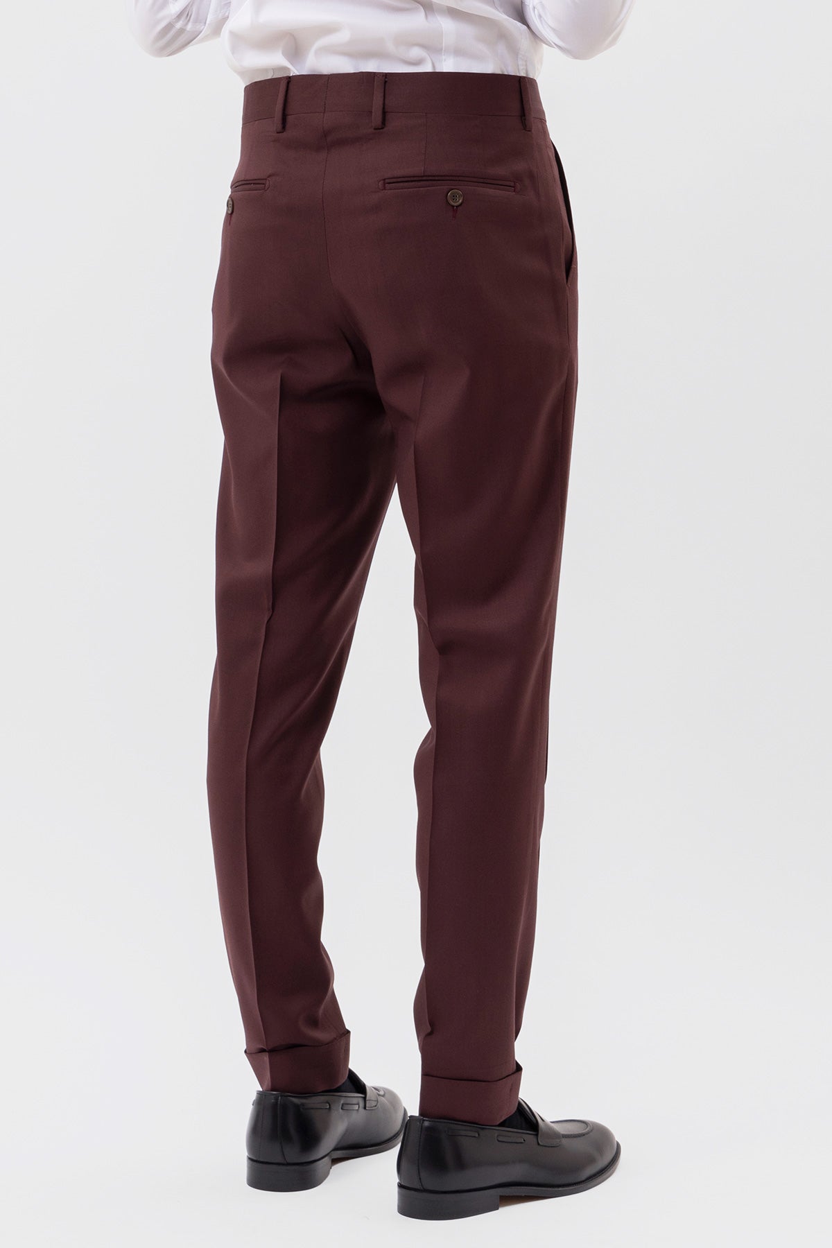 Pantalone uomo bordeaux vita alta in fresco lana super 130's Bristol Tessuti Napoli tasca america con doppia pinces e risvolto di 5cm
