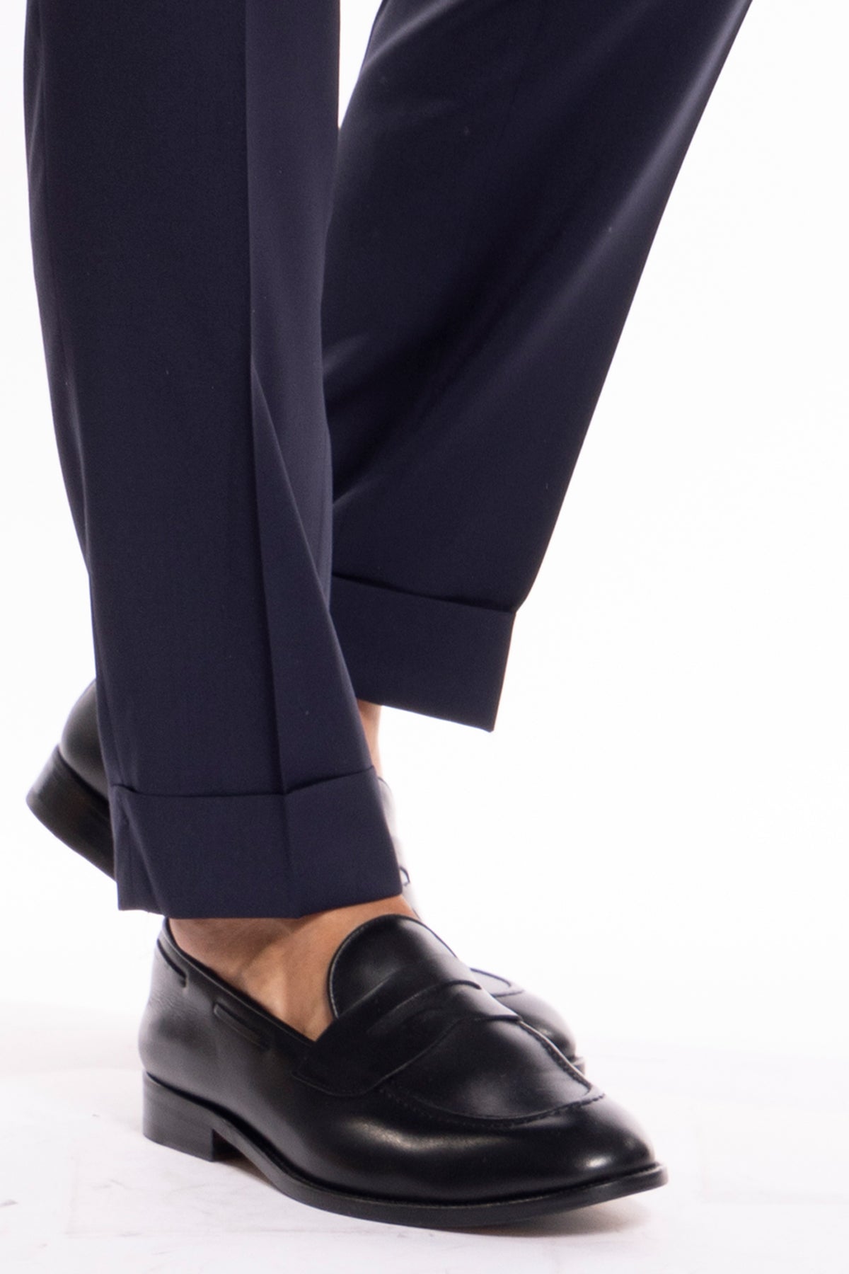 Pantalone uomo blu scuro tasca america in fresco lana super 130's Bristol Tessuti Napoli con risvolto di 5cm