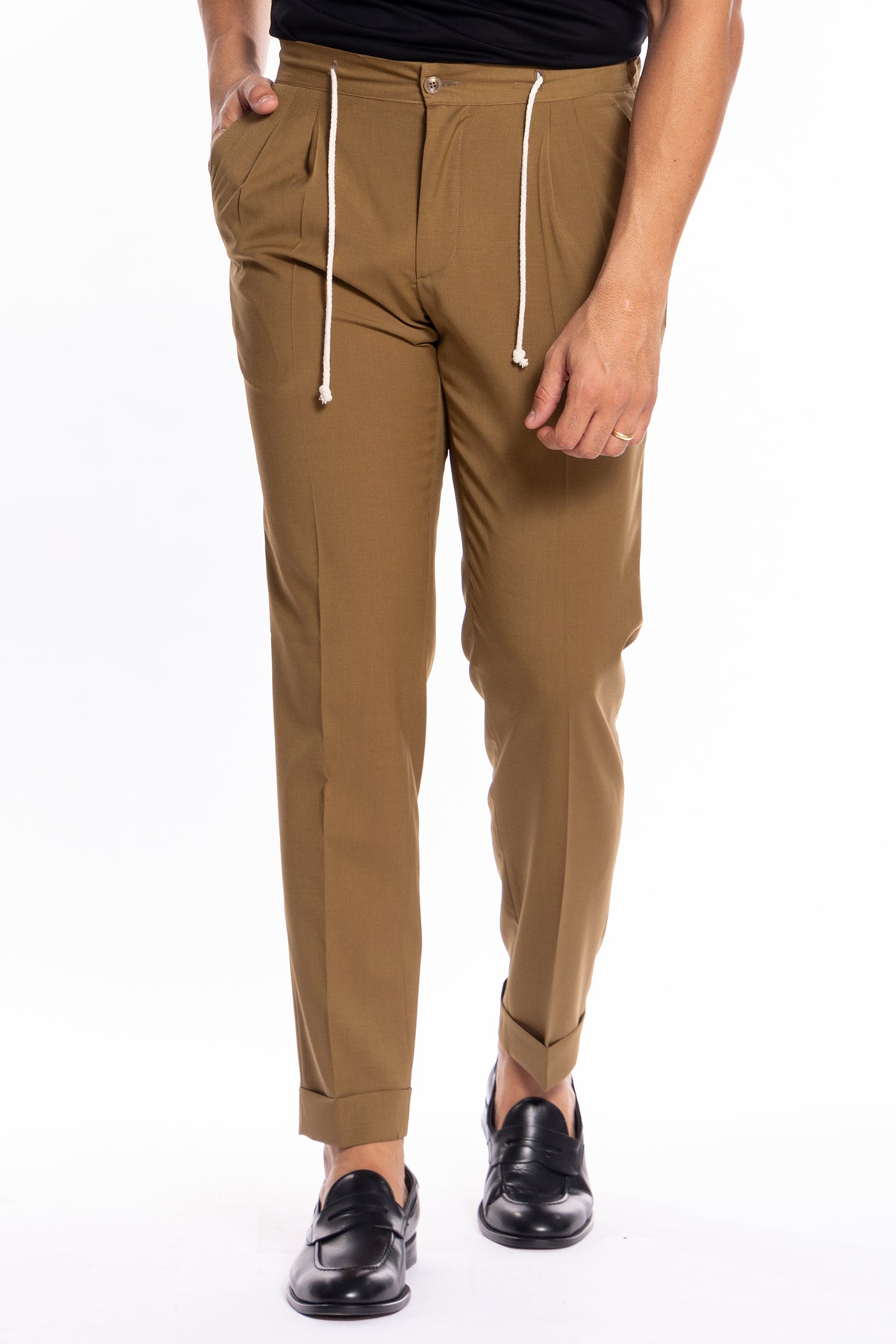 Pantalaccio da uomo cammello doppia pinces in misto fresco lana tasca america risvolto 5cm con laccio regolabile