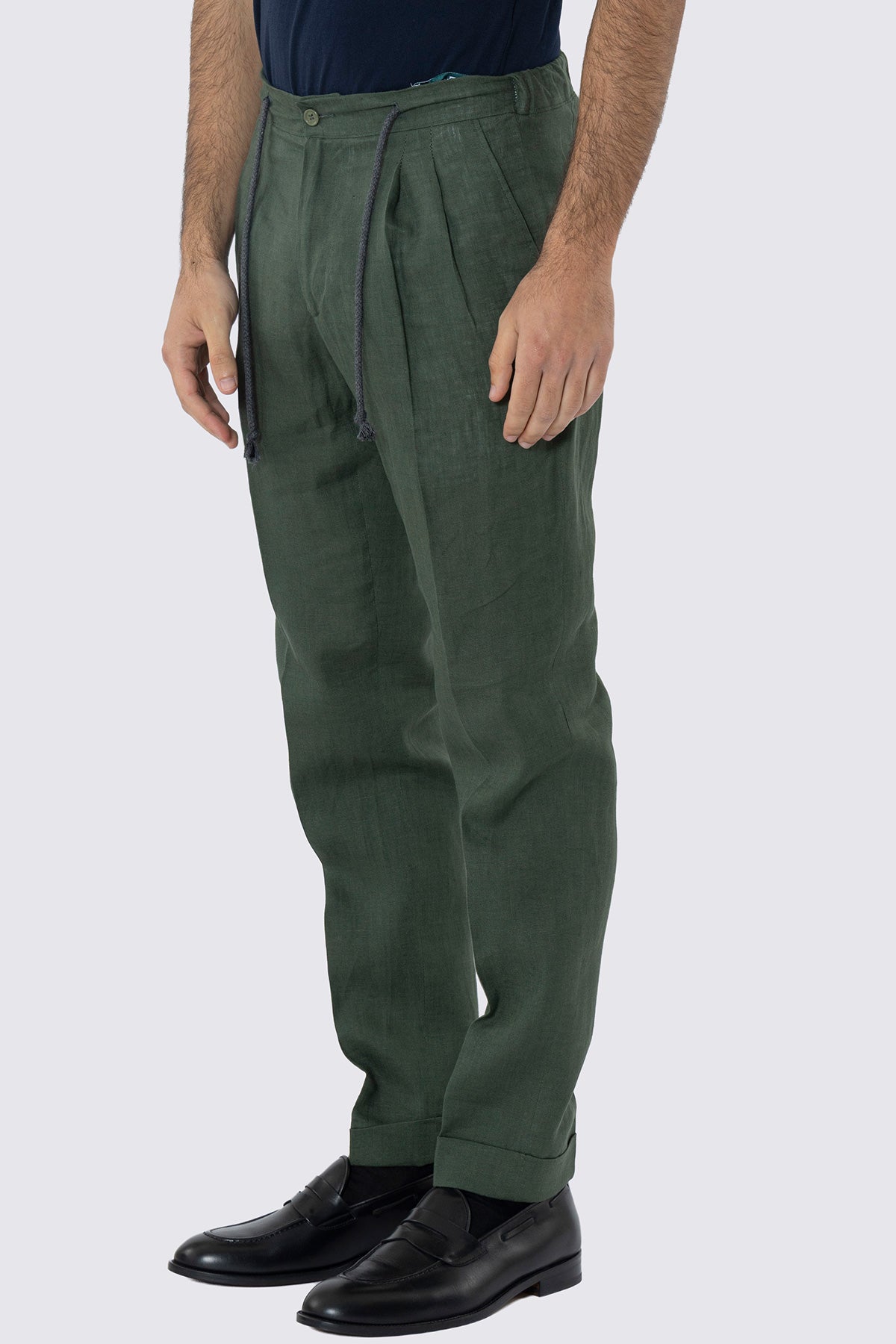 Pantalaccio da uomo verde militare in lino 100% doppia pinces in misto fresco lana tasca america risvolto 5cm con laccio regolabile
