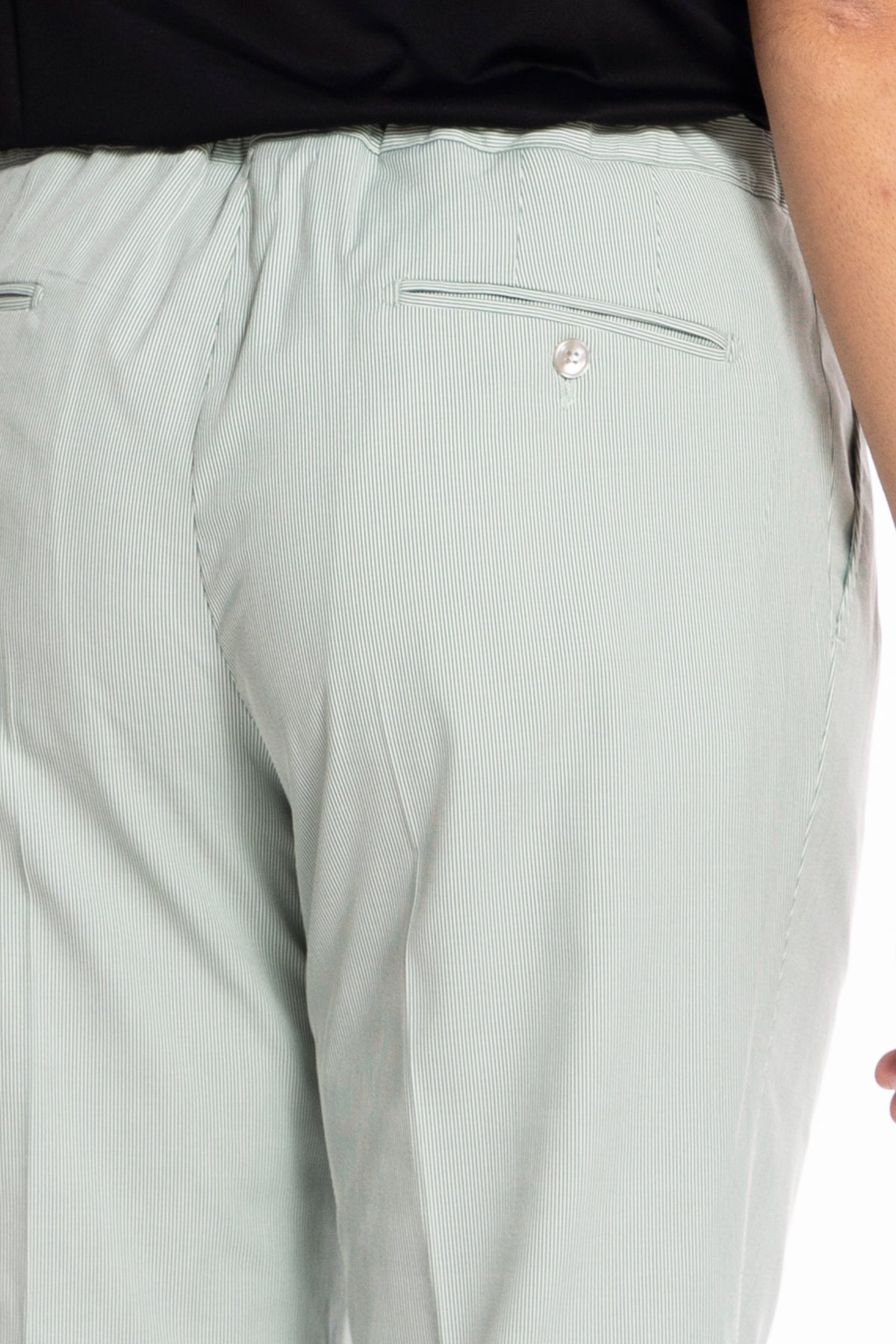 Pantalaccio da uomo verde rigato in cotone 100% doppia pinces tasca america risvolto 5cm con laccio regolabile Bristol Tessuti Napoli