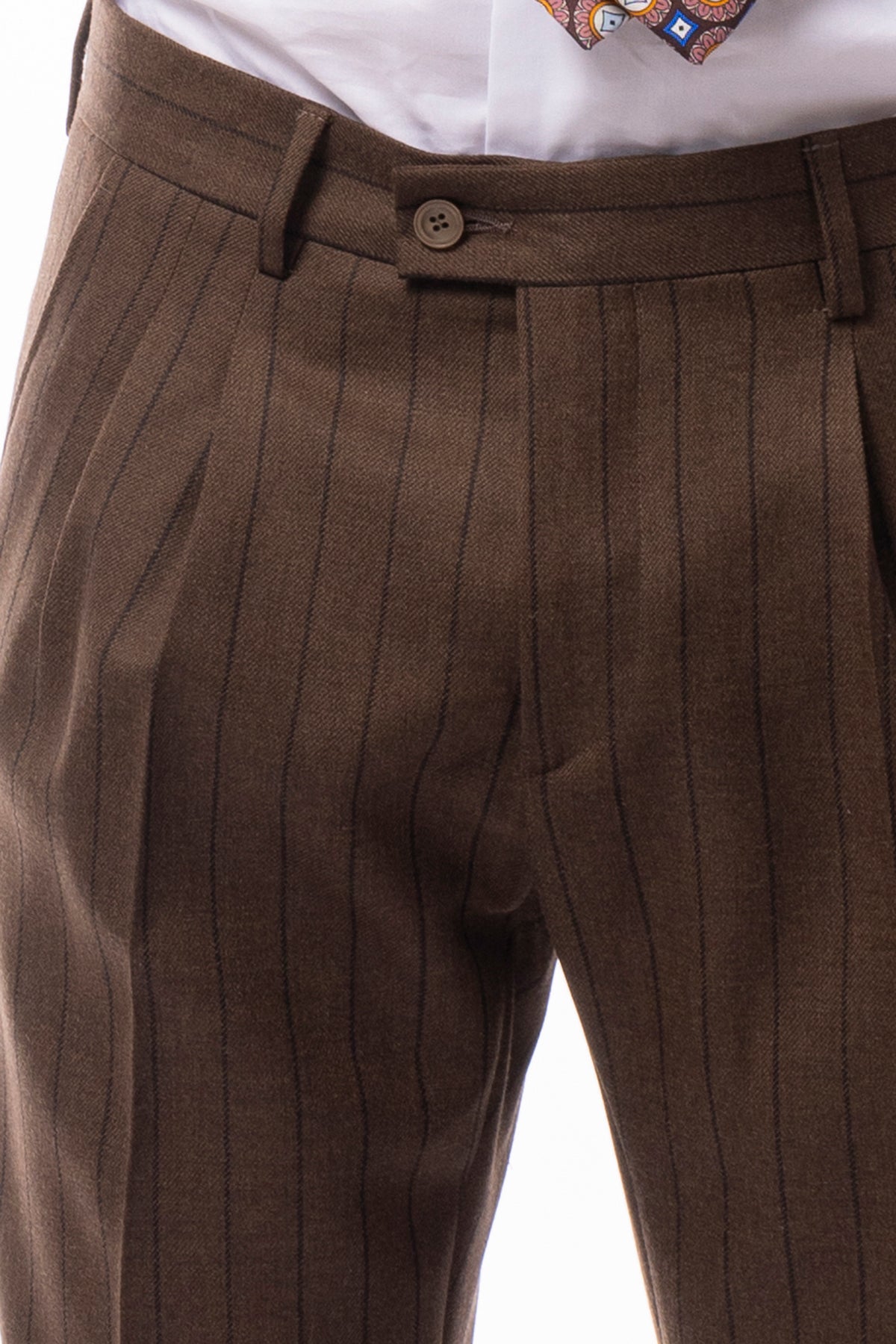 Abito uomo monopetto marrone gessata in lana Flanella Holland & Sherry slim fit rever a lancia largo.