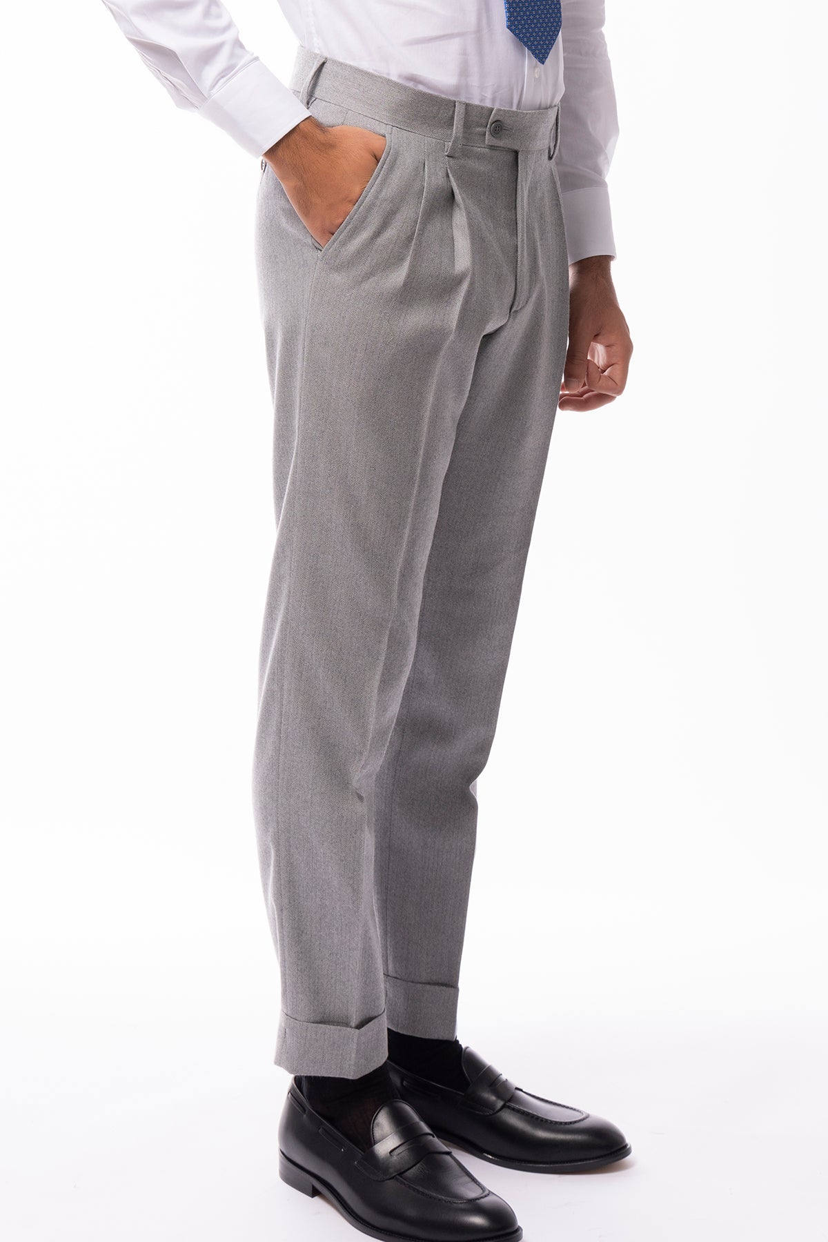 Pantalone uomo grigio spigato vita alta tasca america in lana flanella Holland & Sherry con doppia pinces