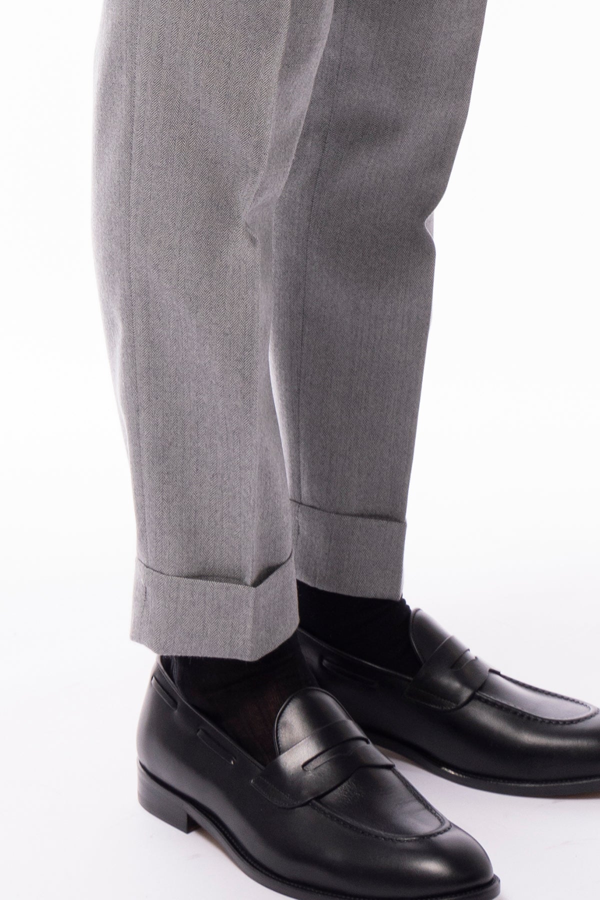 Pantalone uomo grigio spigato vita alta tasca america in lana flanella Holland & Sherry con doppia pinces
