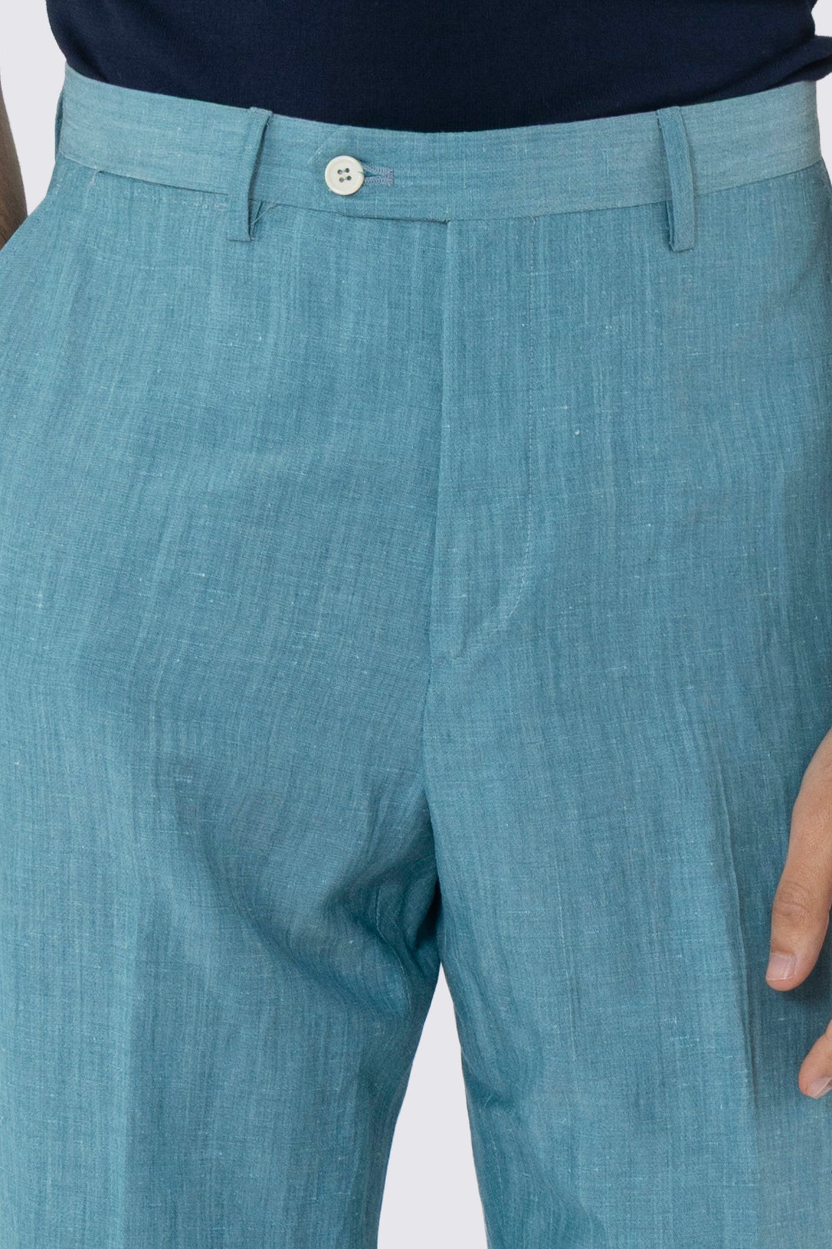 Pantalone uomo azzurro in lino e fresco lana super120's Holland & Sherry slim fit orlo naturale