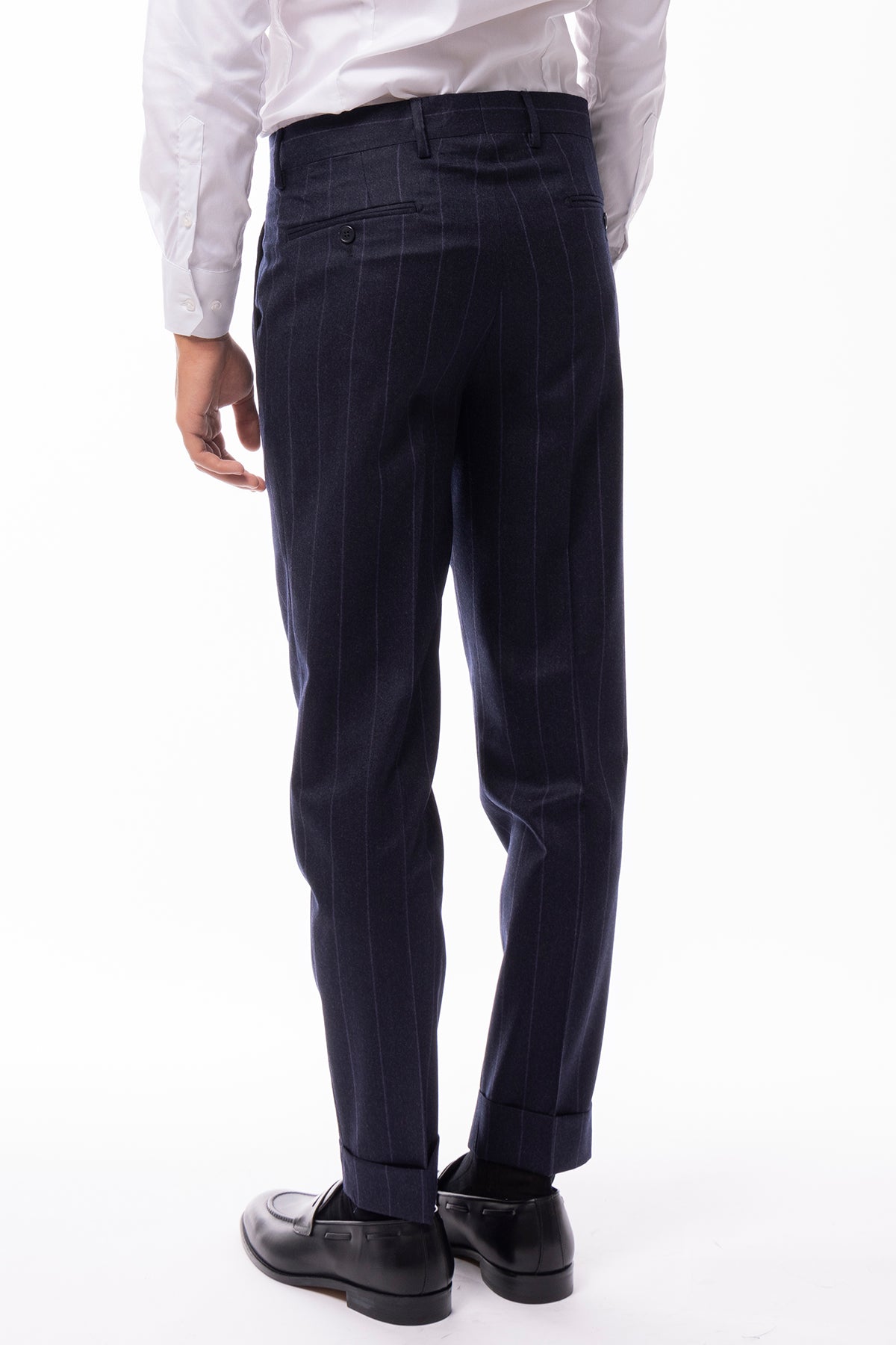 Pantalone uomo blu gessato viola vita alta tasca america in lana flanella con doppia pinces e fibbie laterali Vitale Barberis Canonico