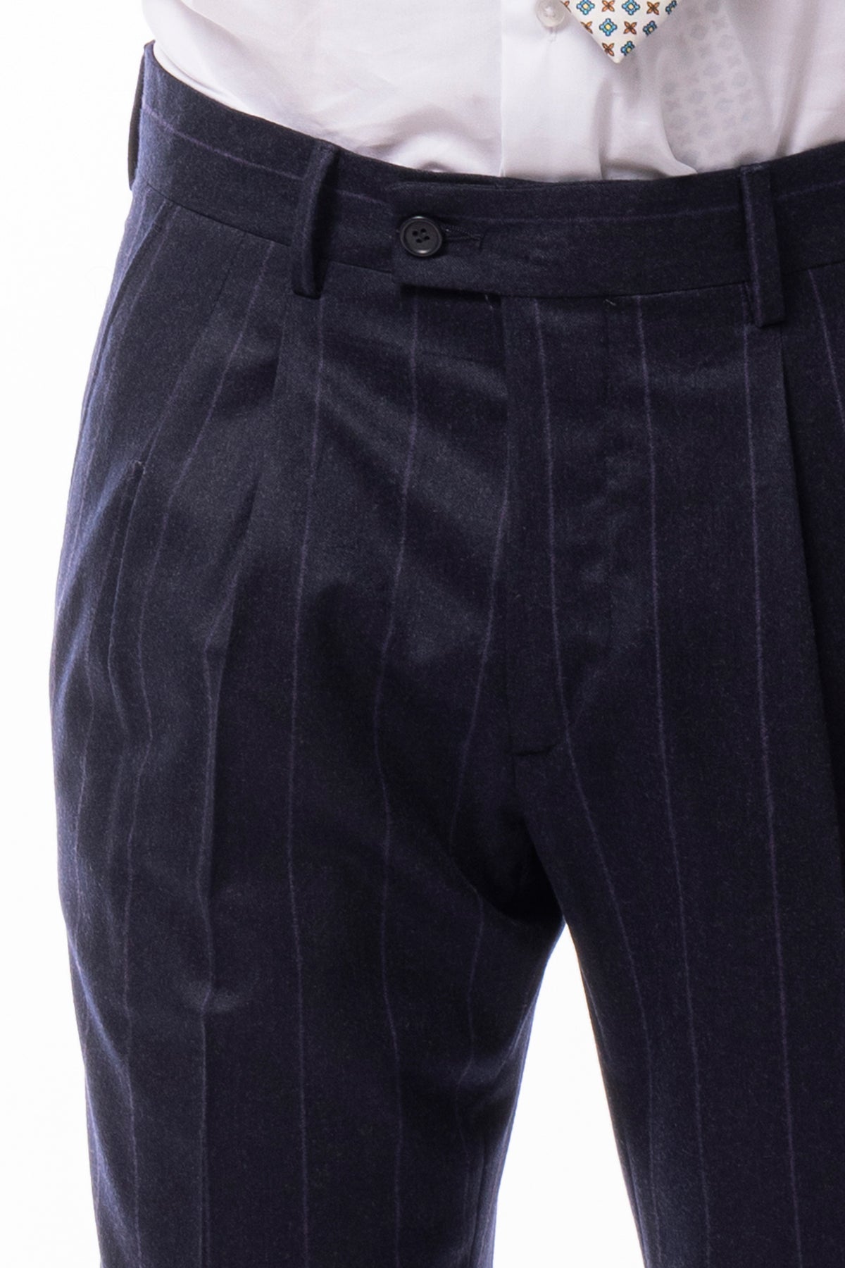 Pantalone uomo blu gessato viola vita alta tasca america in lana flanella con doppia pinces e fibbie laterali Vitale Barberis Canonico